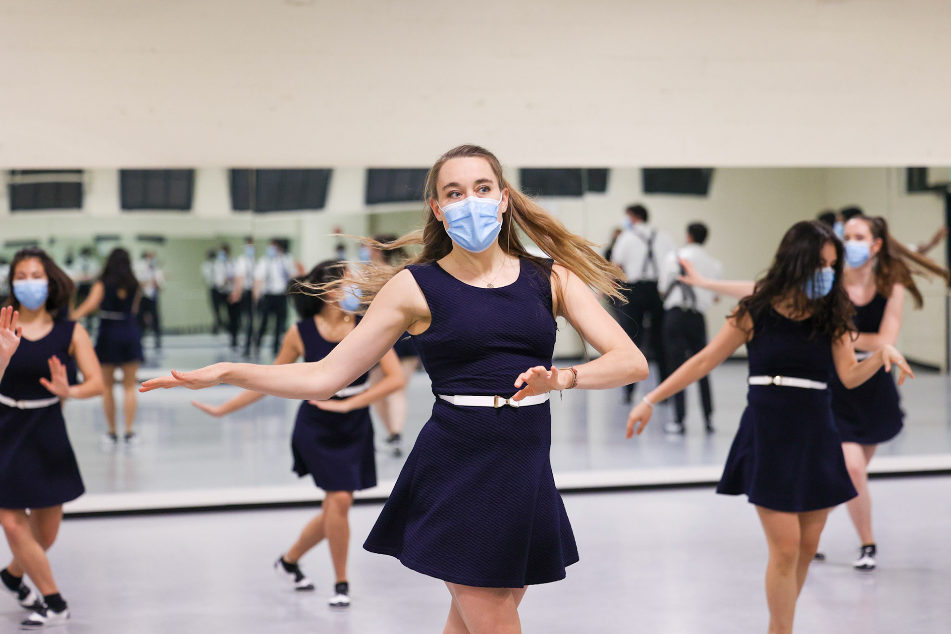 Stanford Swingtime rehearses before their performance at Little Big Dance 2022