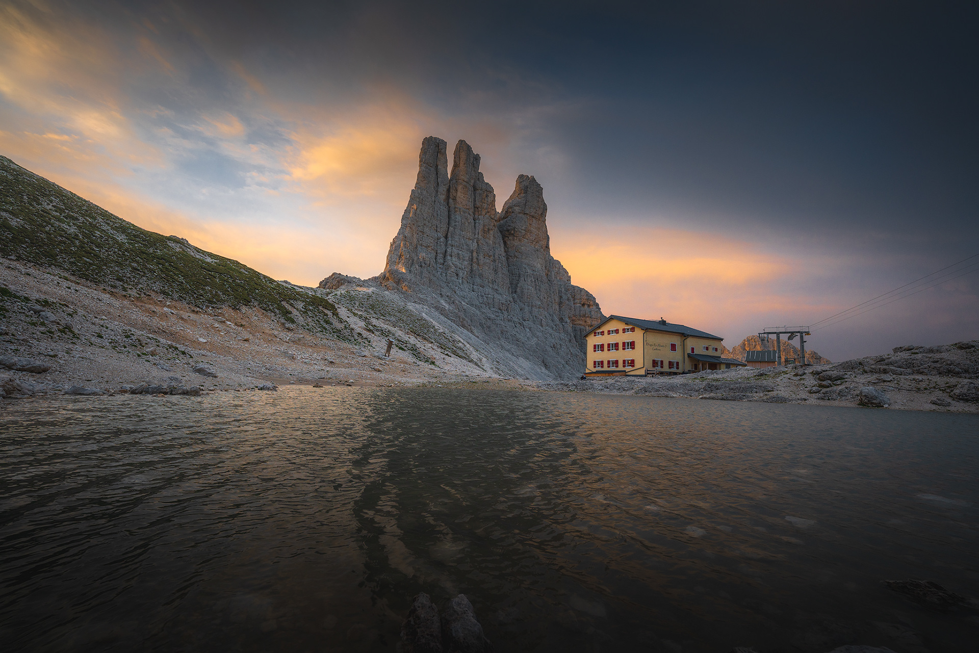 Re Alberto hut, Vajolet towers