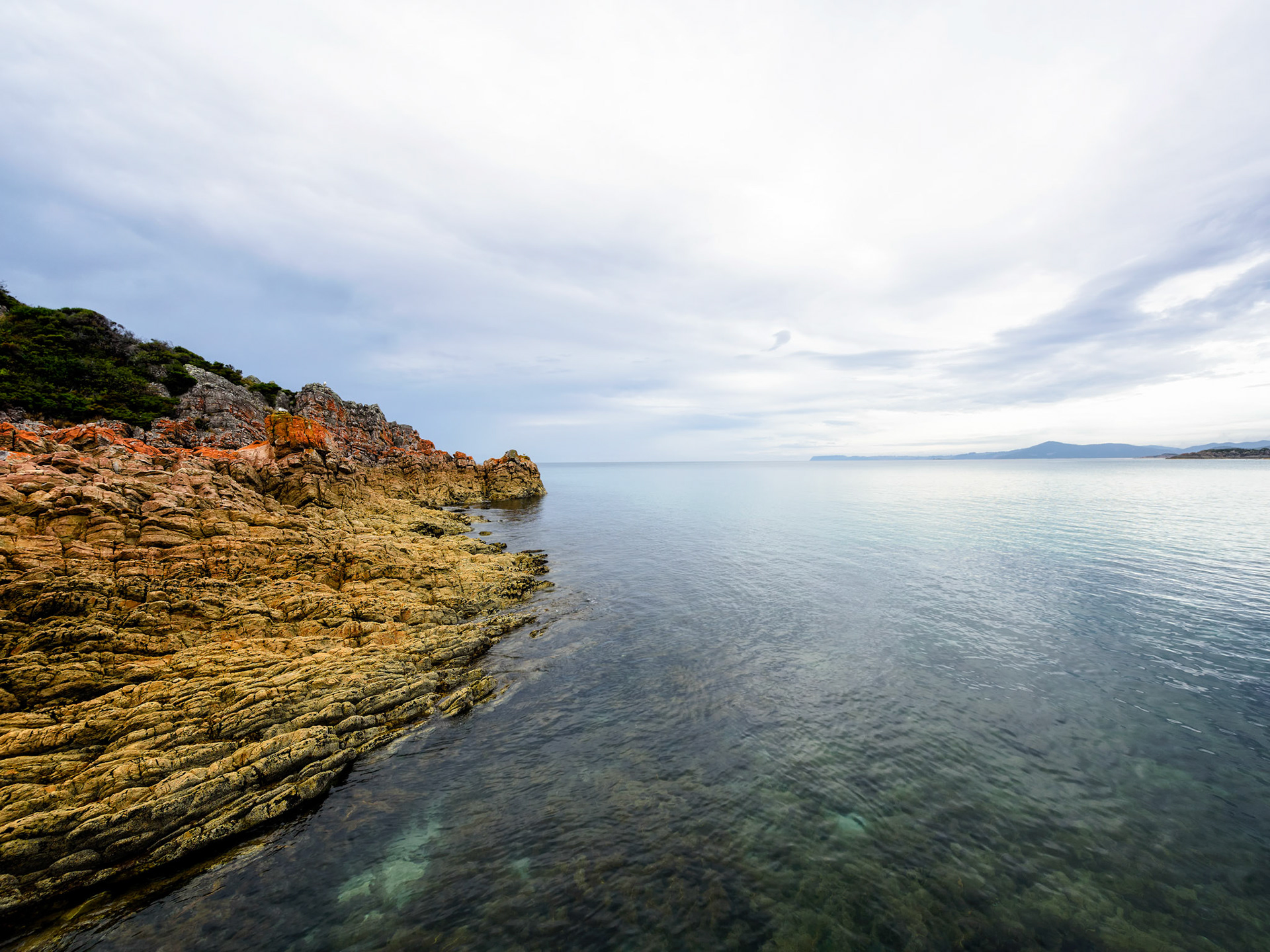 Rocky Cape / The clear water and intriguing rock formations at Rocky Cape kept me busy for an afternnon. Tasmania, Australia