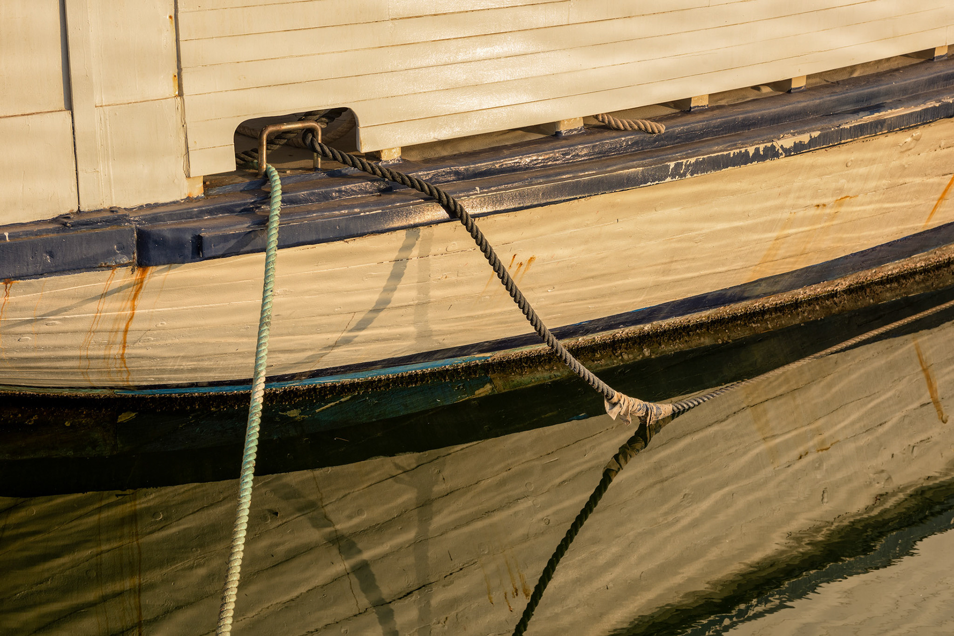 Title: Reflecting Lines / Caption: I took this shot in the Fishermans Wharf area in Darwin, Northern Territory