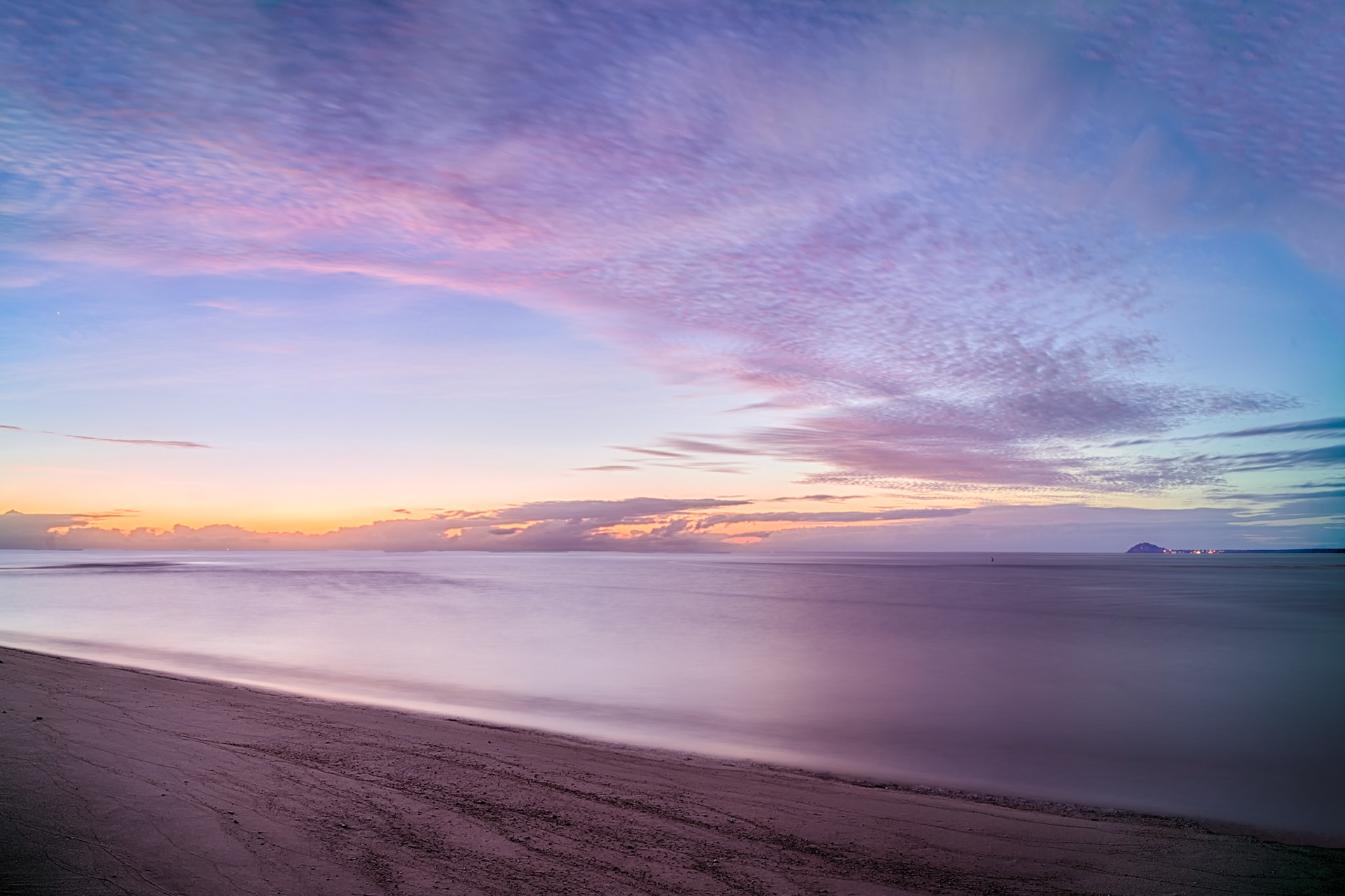 Title: When Time Stands Still / Caption: Another glorious morning waiting for the sun to come up at Newell Beach near the Daintree River in Far North Queensland, Australia