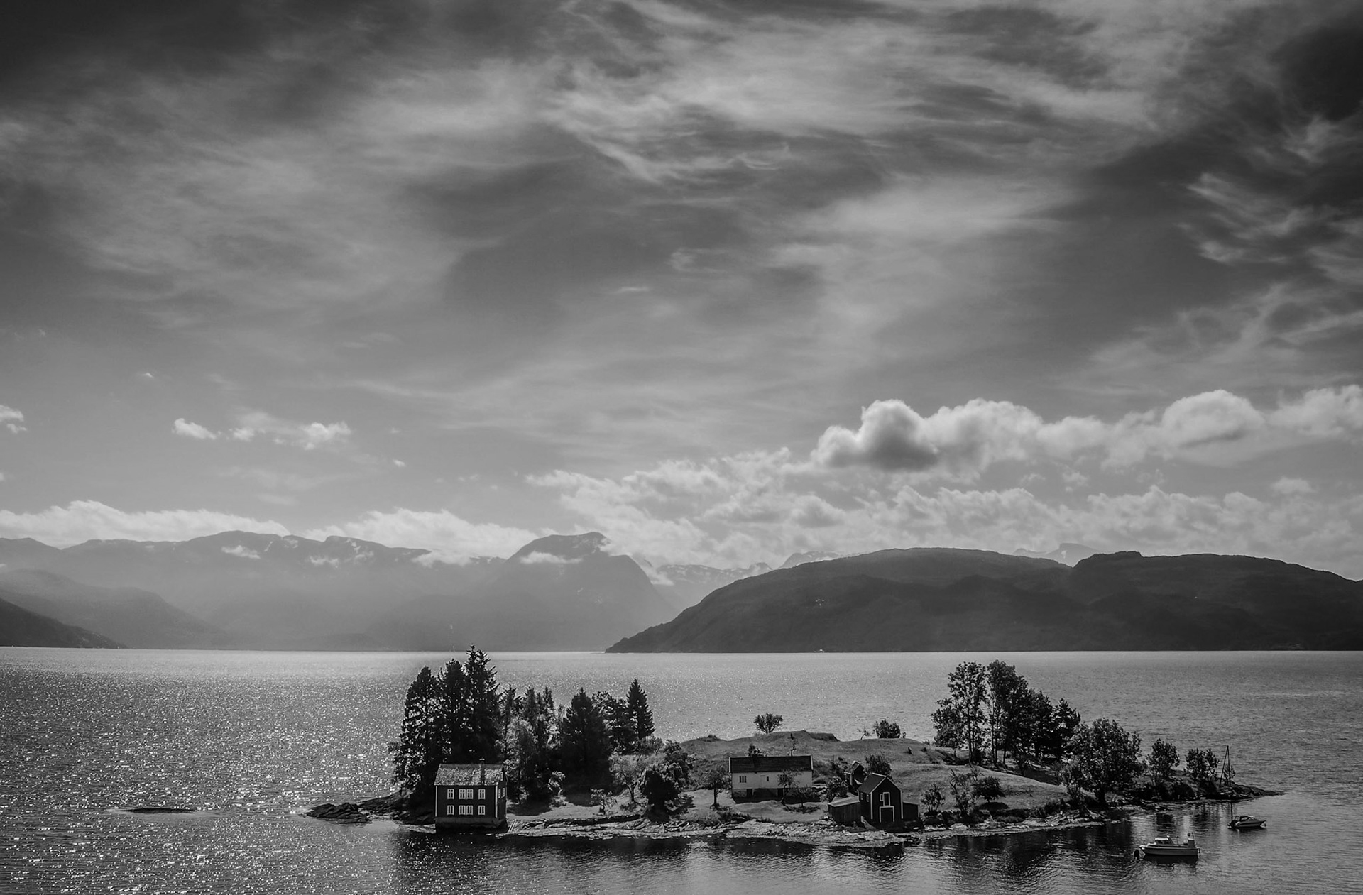 Hardangerfjorden