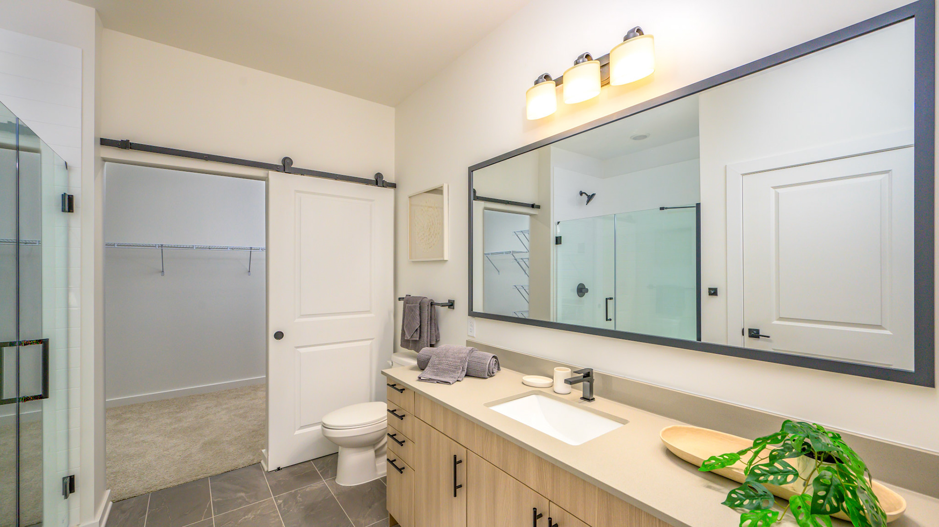 Industry Tallahassee Apartments - Model Apartment