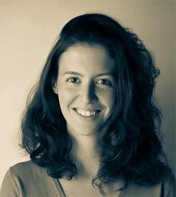 Alesandra Tatić is a visual anthropologist based between France and Spain. Her ethnographic fieldwork is global, yet mostly focused on the Balkans and the Mediterranean. Alesandra works with and for the women’s labor movement, exploring feminist resilience and migration phenomena. As a co-founder of the Wild Pear Arts collective she co-authored several short and one feature documentary films. She is currently a PhD candidate in anthropology at the Ecole des hautes études en sciences sociales (EHESS). Get in touch with Alesandra via Linkedin: https://www.linkedin.com/in/alesandratatic