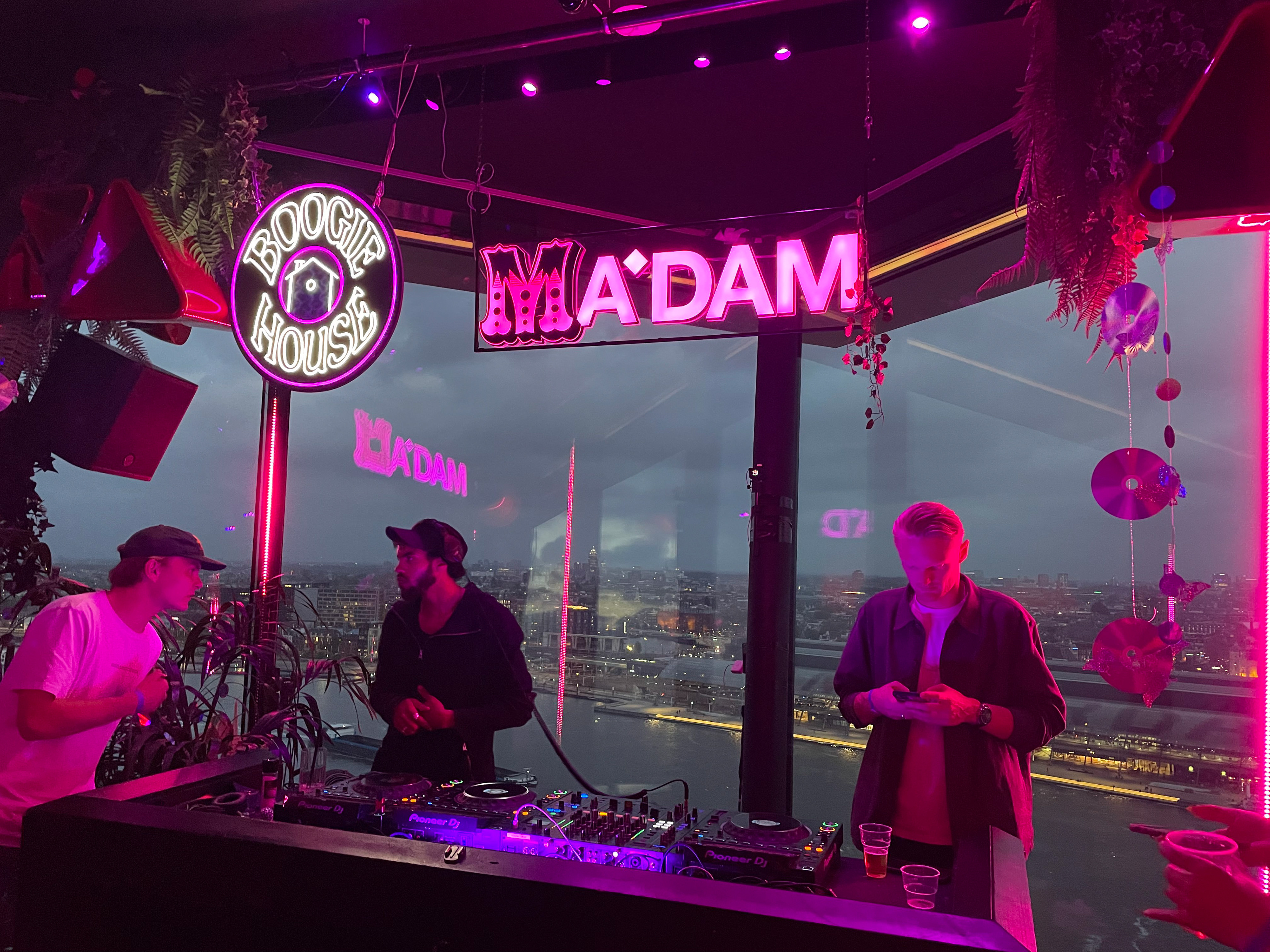 Madam Amsterdam