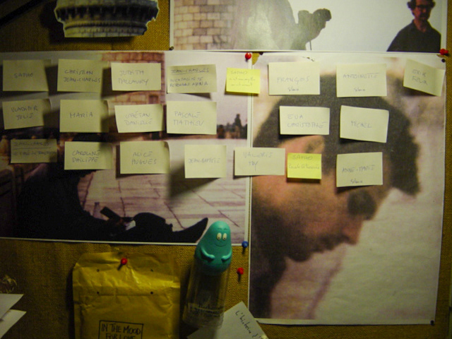 Bureau, rue Jean-Jacques Rousseau, Paris-2004-01-03 19.04.47