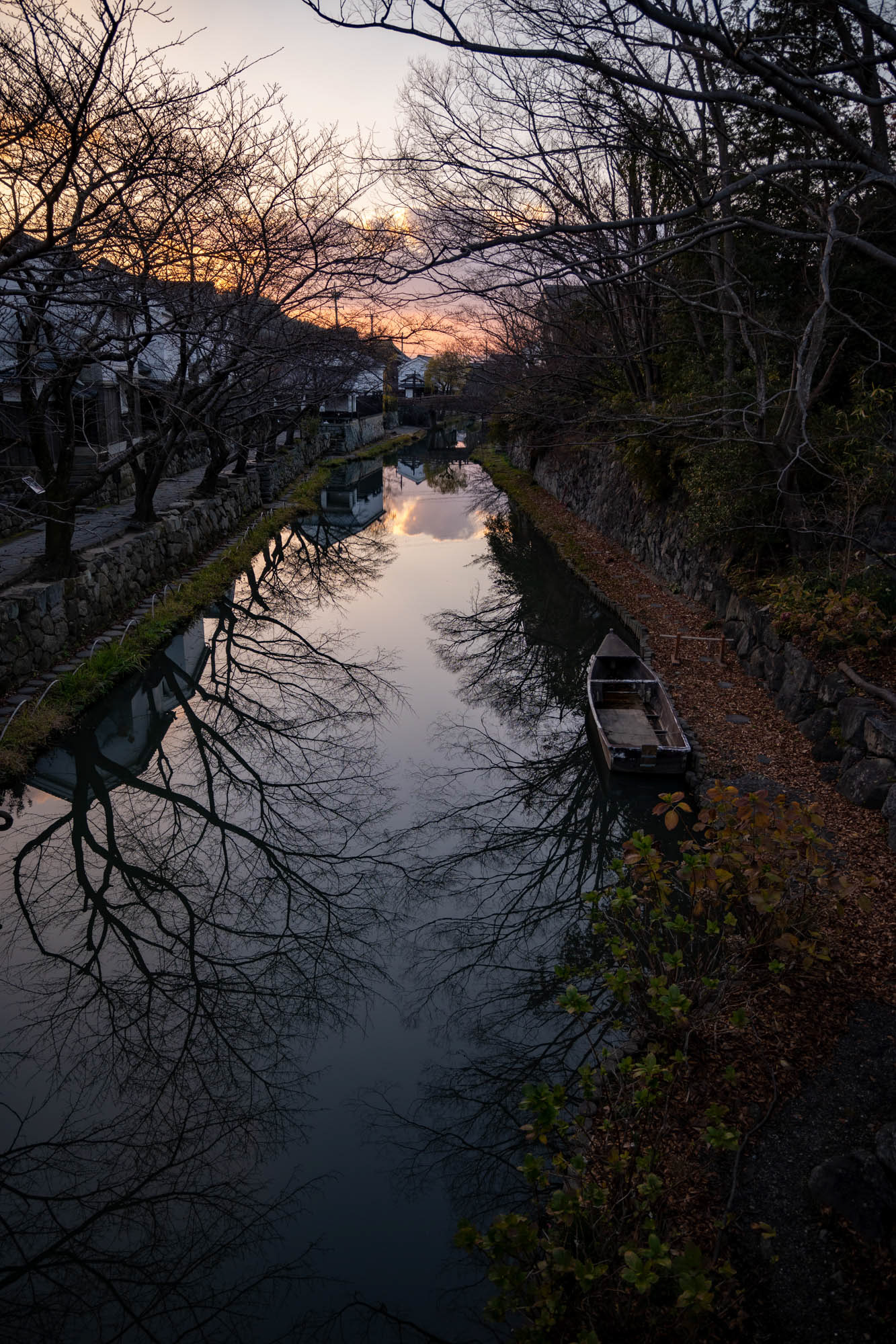 八幡堀の夕暮れ