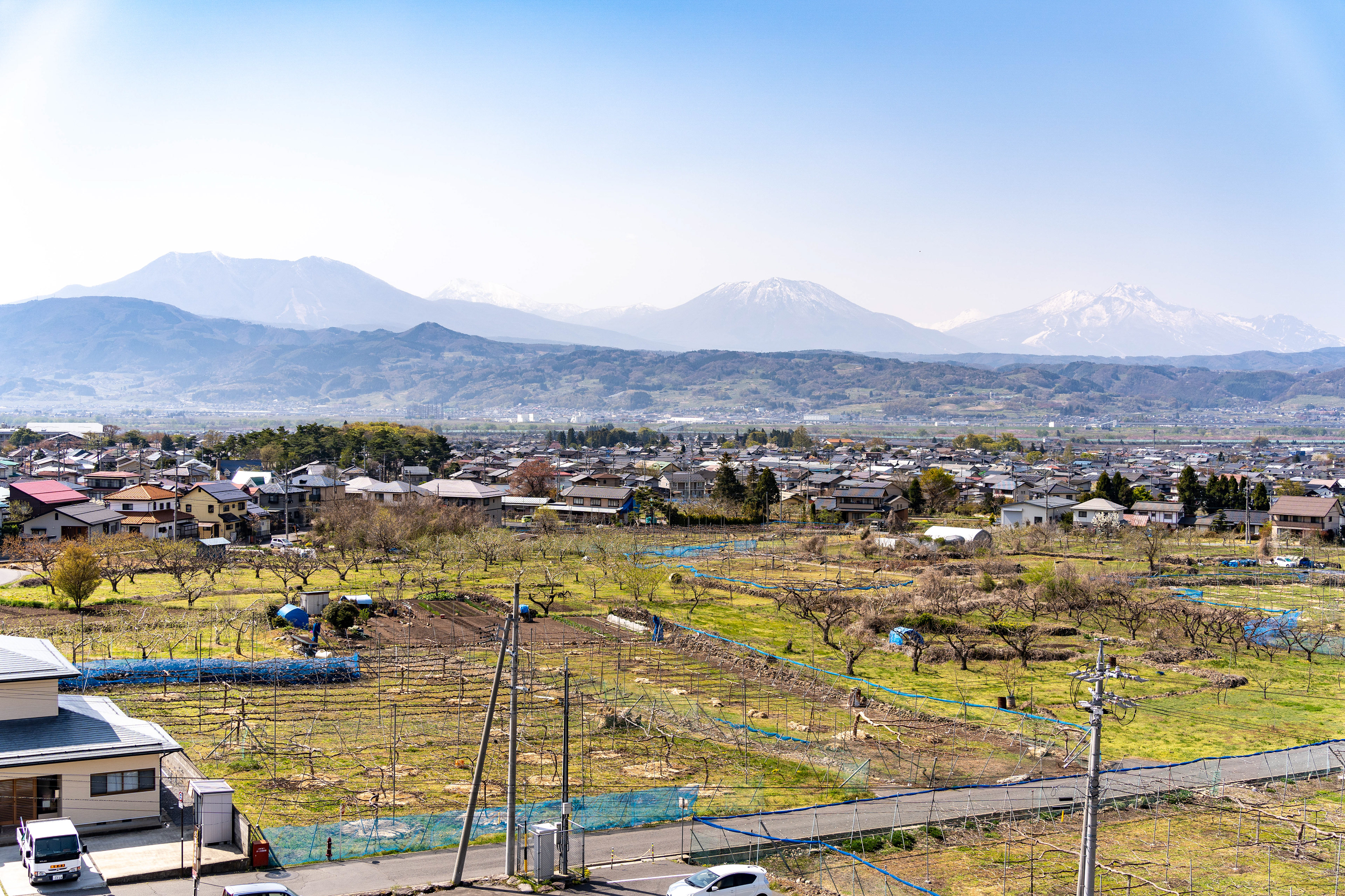 温泉からは北信五岳が望めた