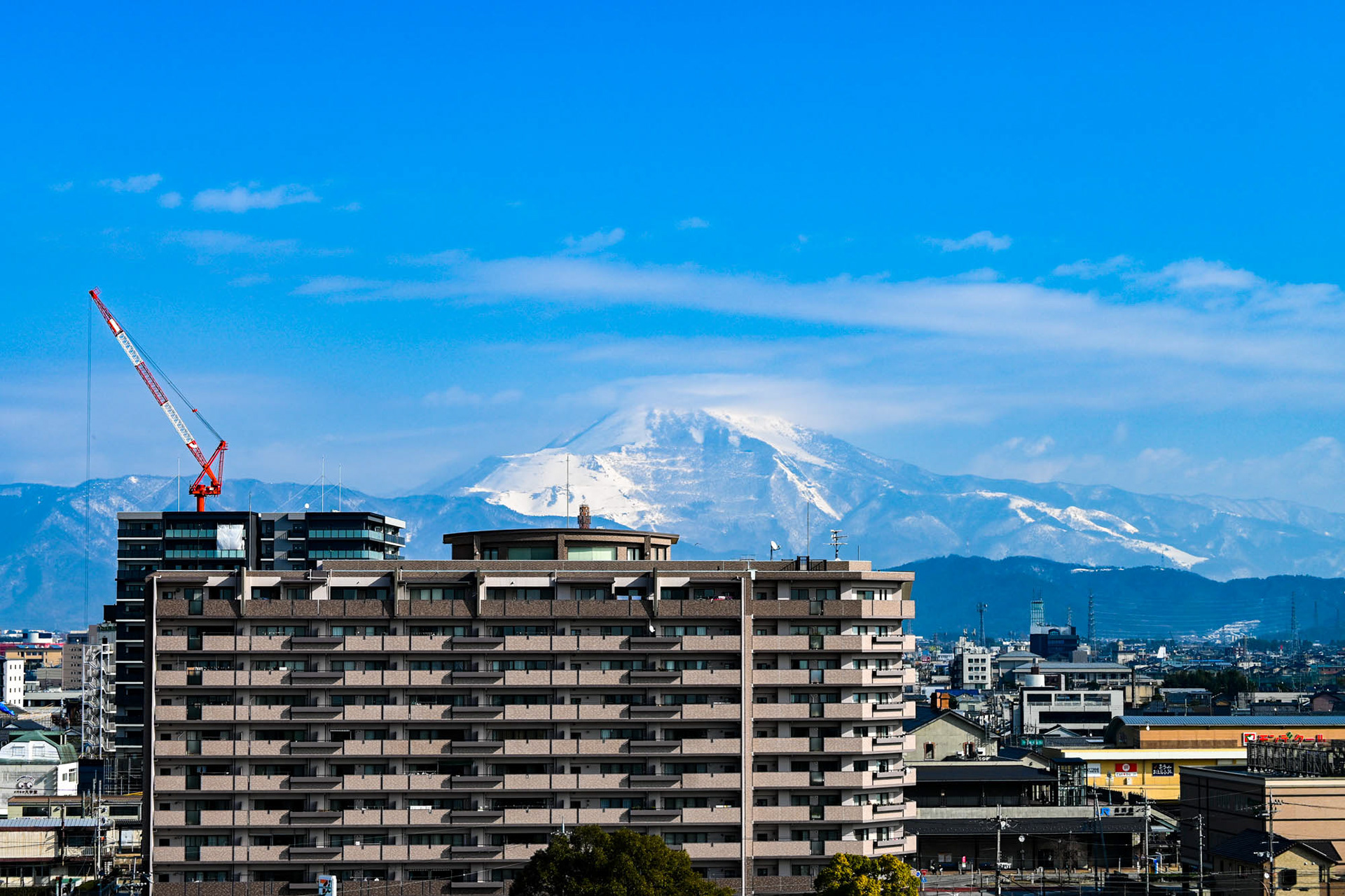 伊吹山