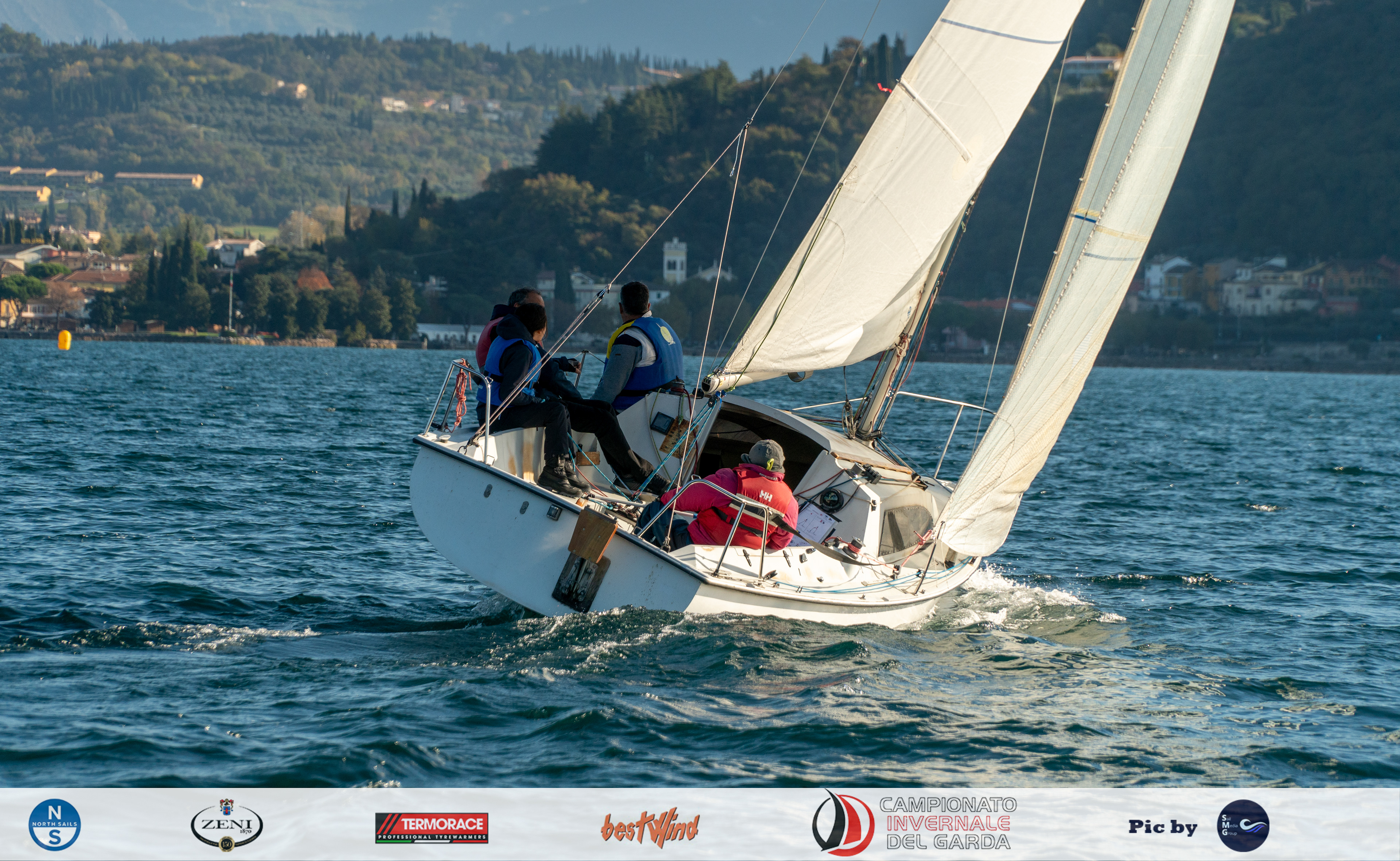 ©Diego Lorenzi - Alessandro Aramini/SMG team for Centro Nautico Bardolino