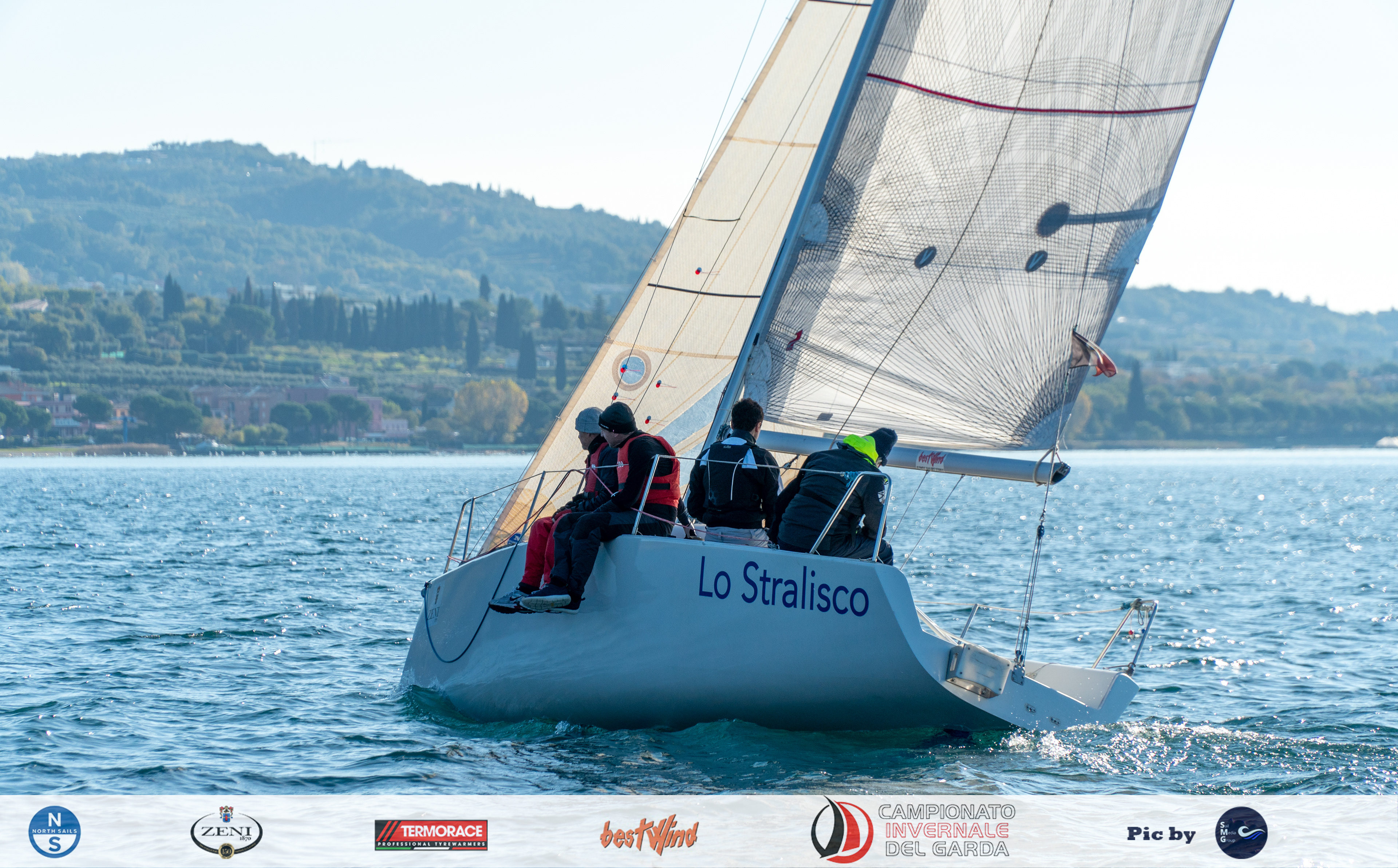 ©Diego Lorenzi - Alessandro Aramini/SMG team for Centro Nautico Bardolino