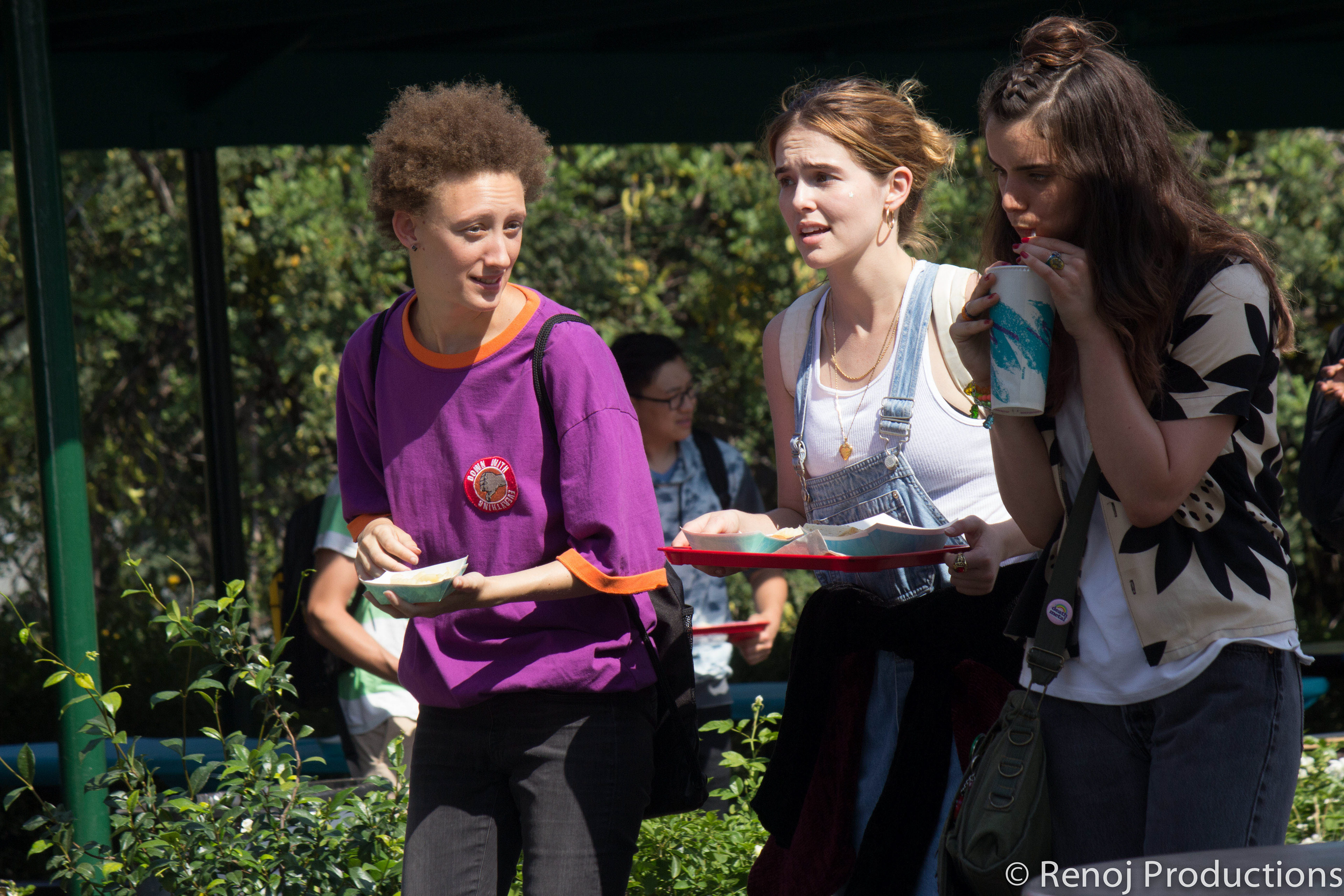 Maya Eshet, Zoey Deutch, Dylan Gelula