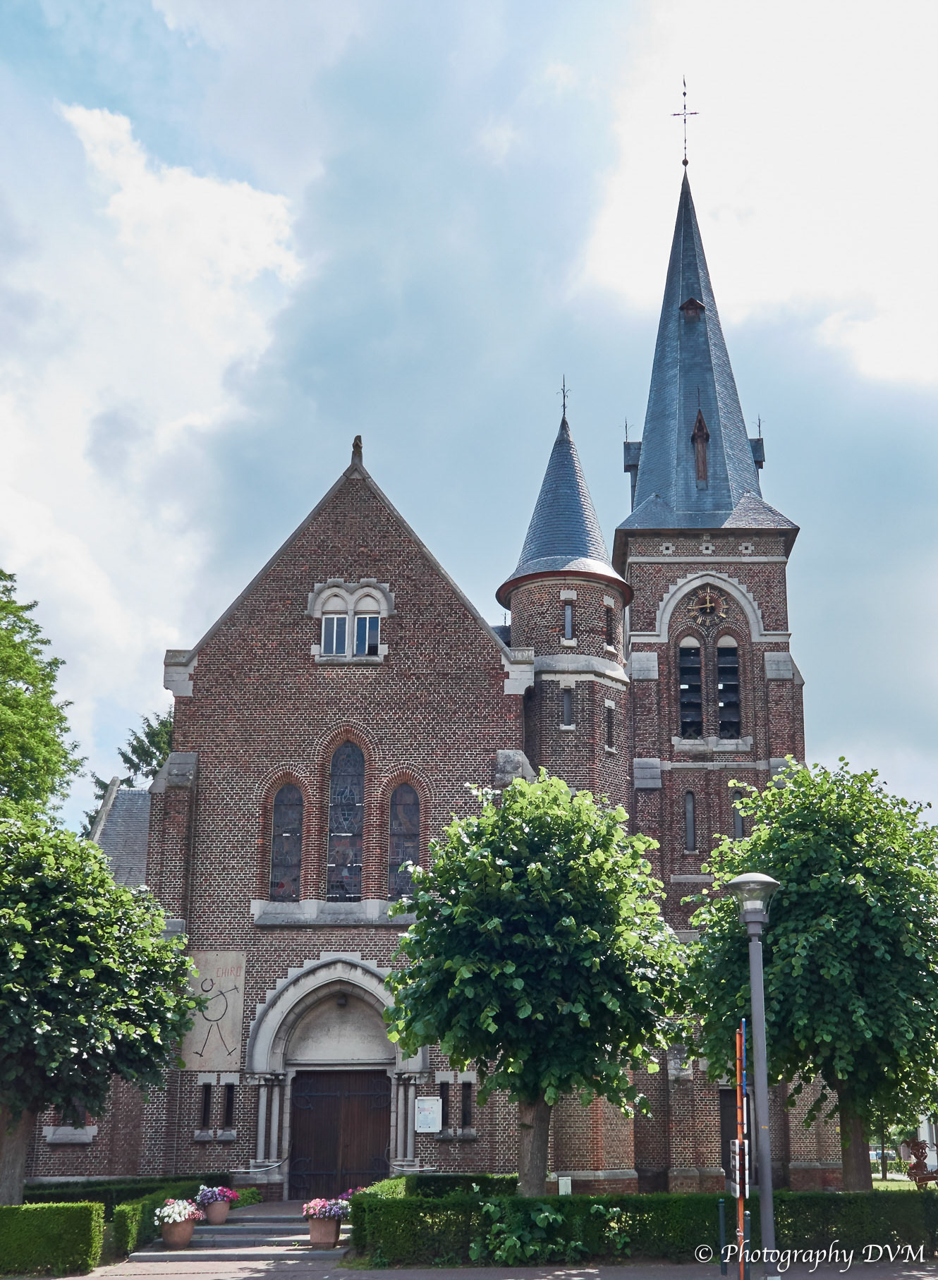 Sint-Jozefkerk Liezele - Saint Joseph's Church  Liezele - Belgium