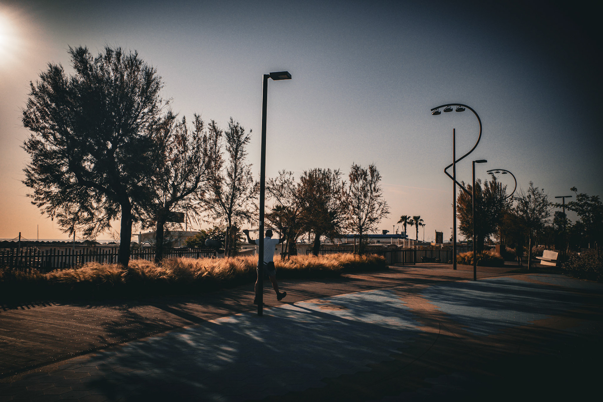 When shadows dance before night falls