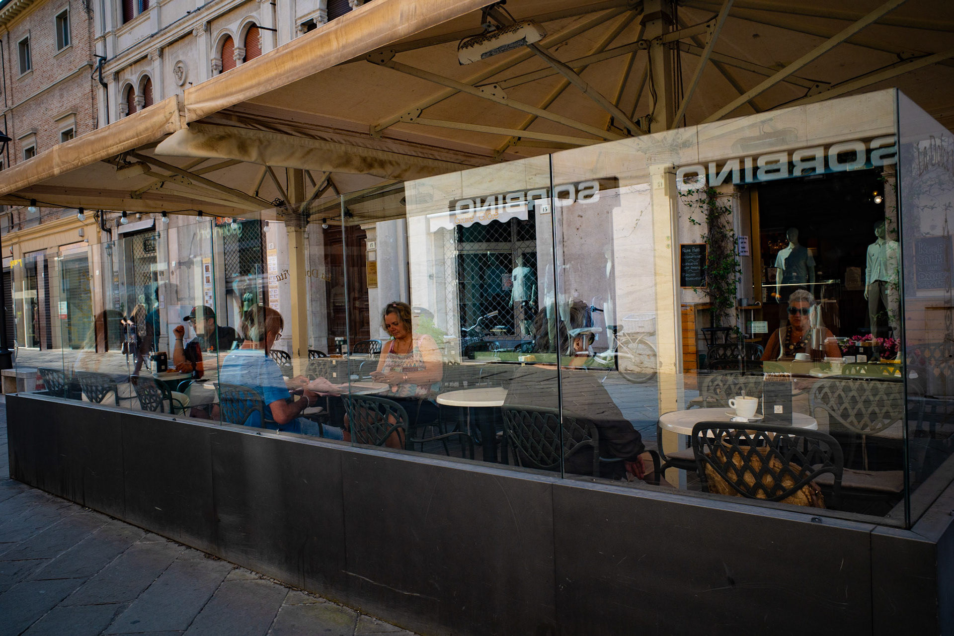 Reflections between sips