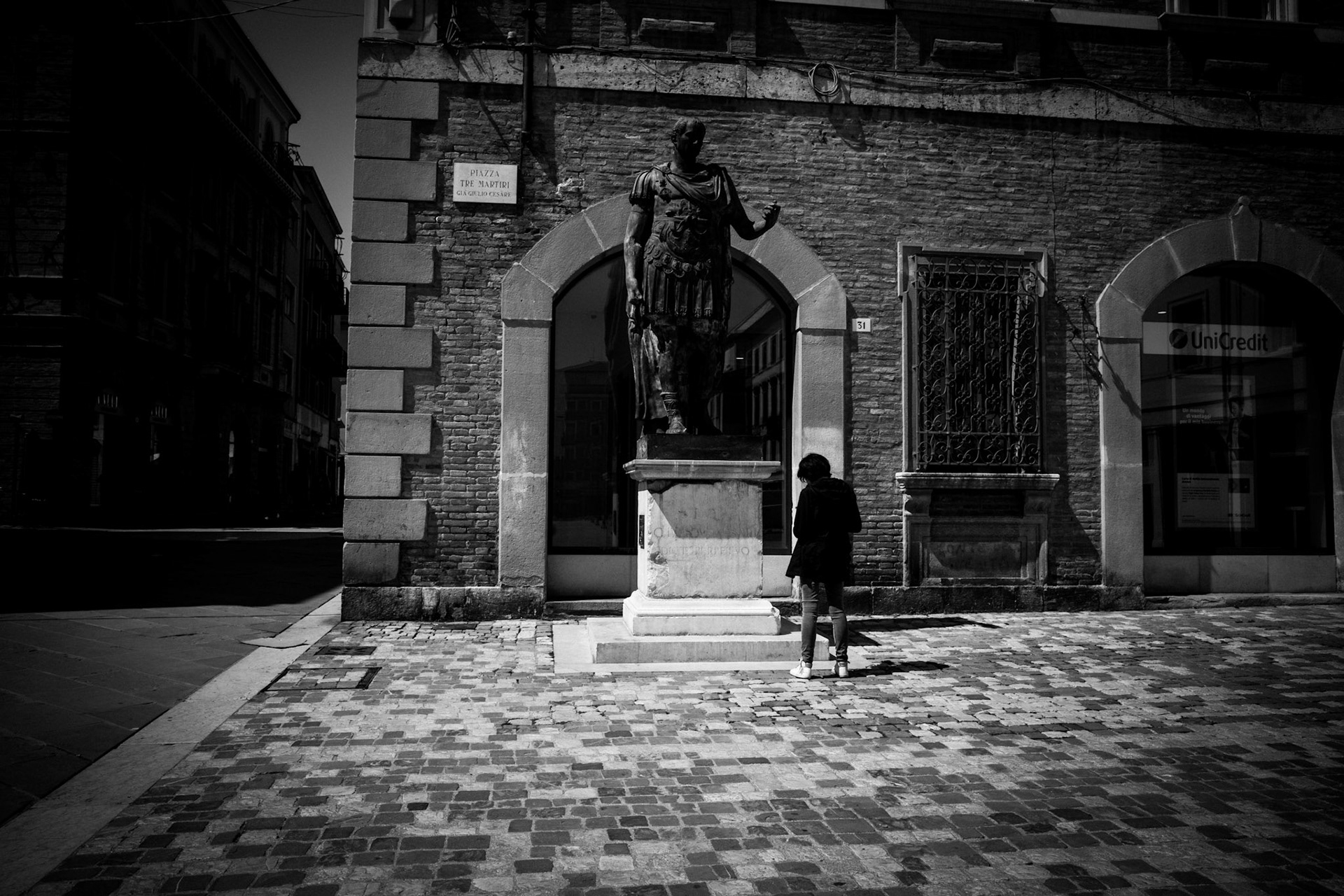 Dialogue across Centuries