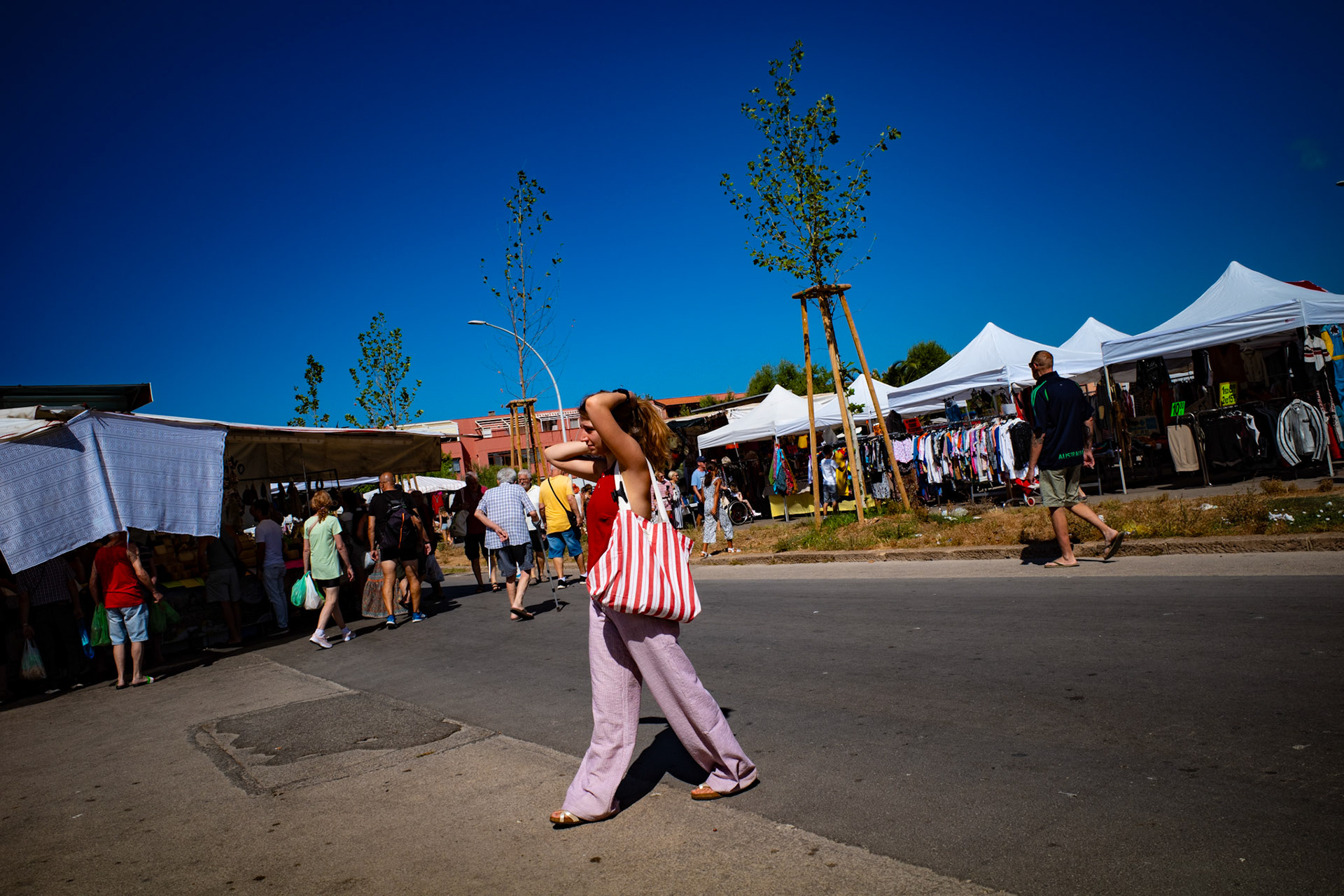 The pause between shadows