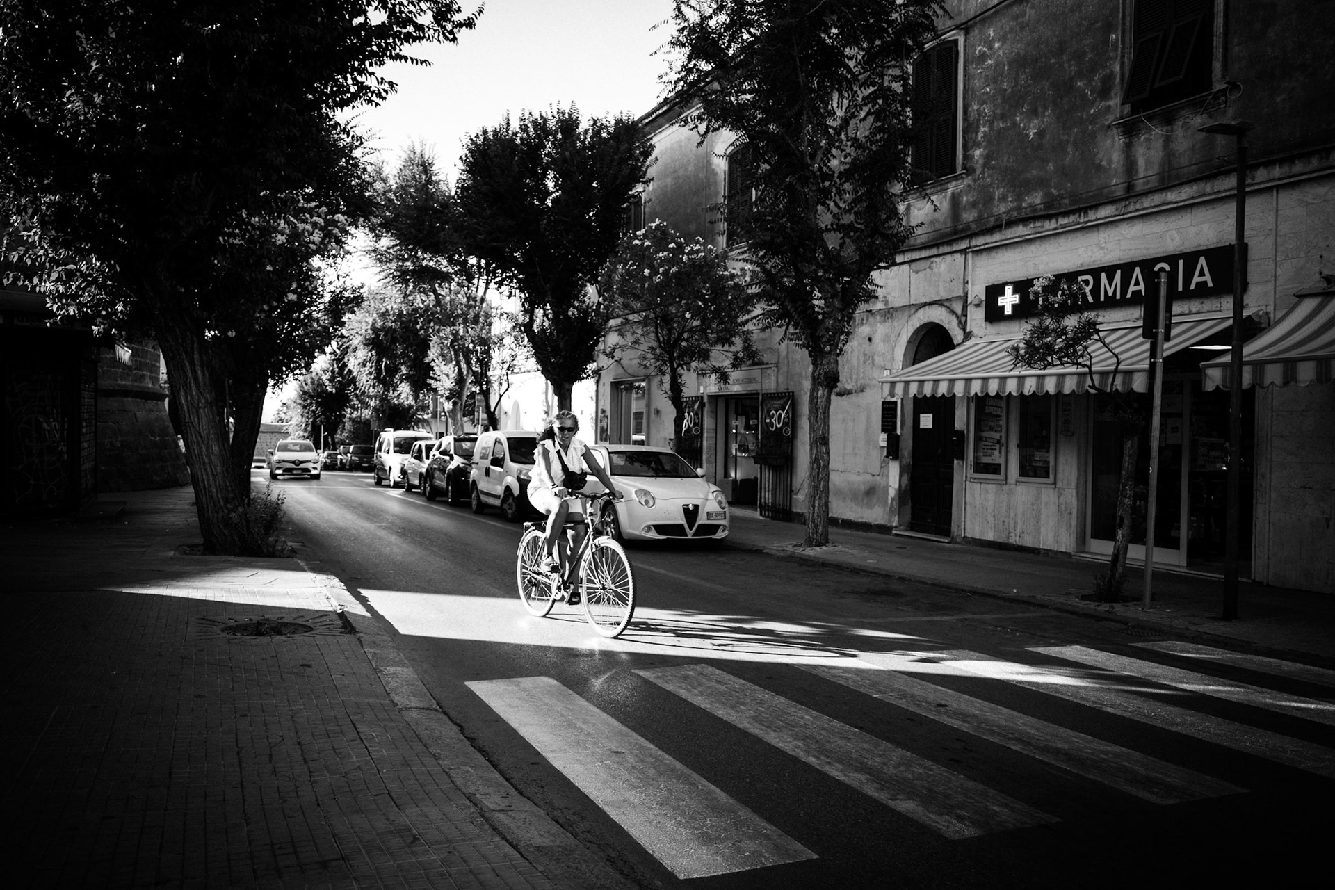 Riding through the veins of light