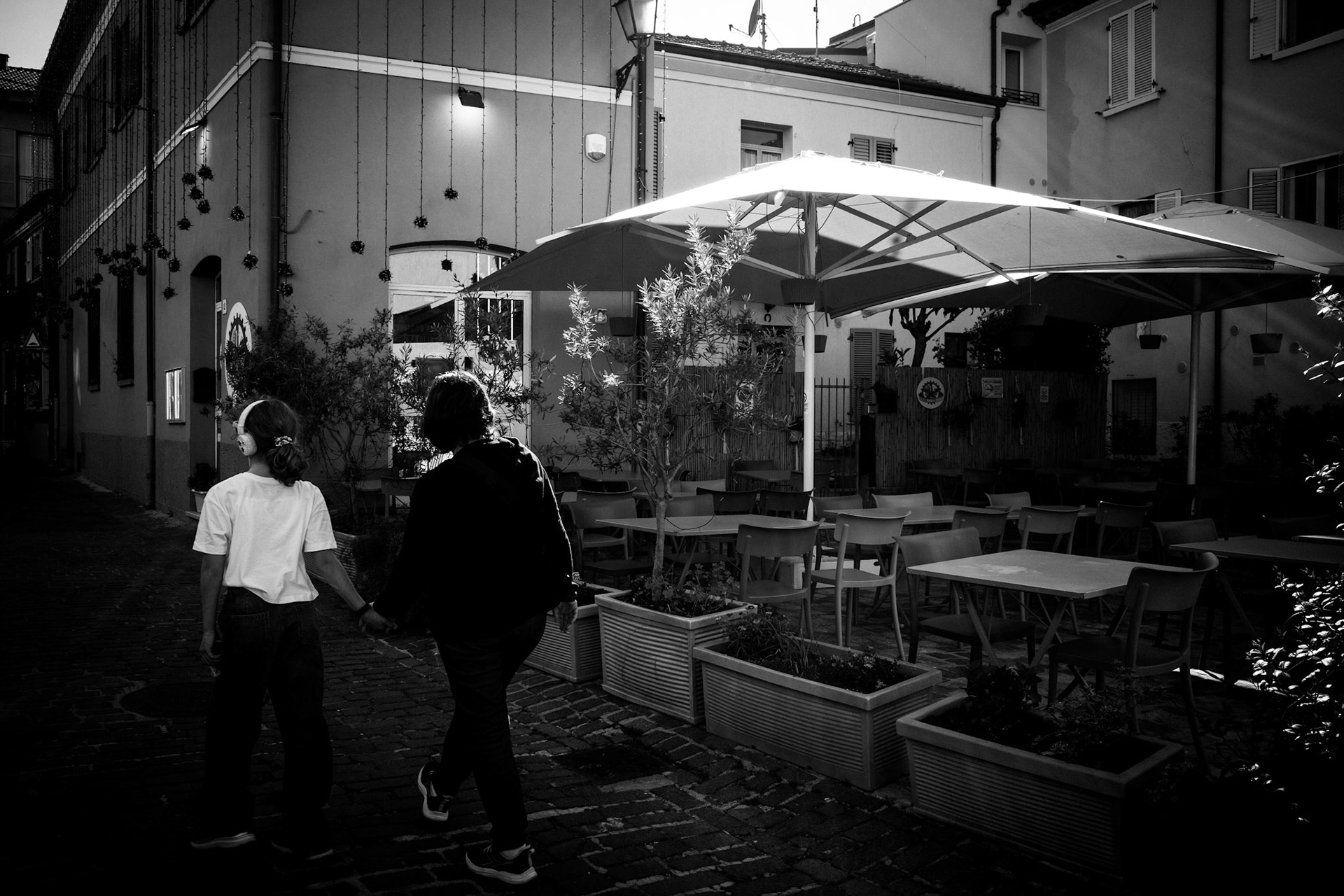 In the silence of a step for two