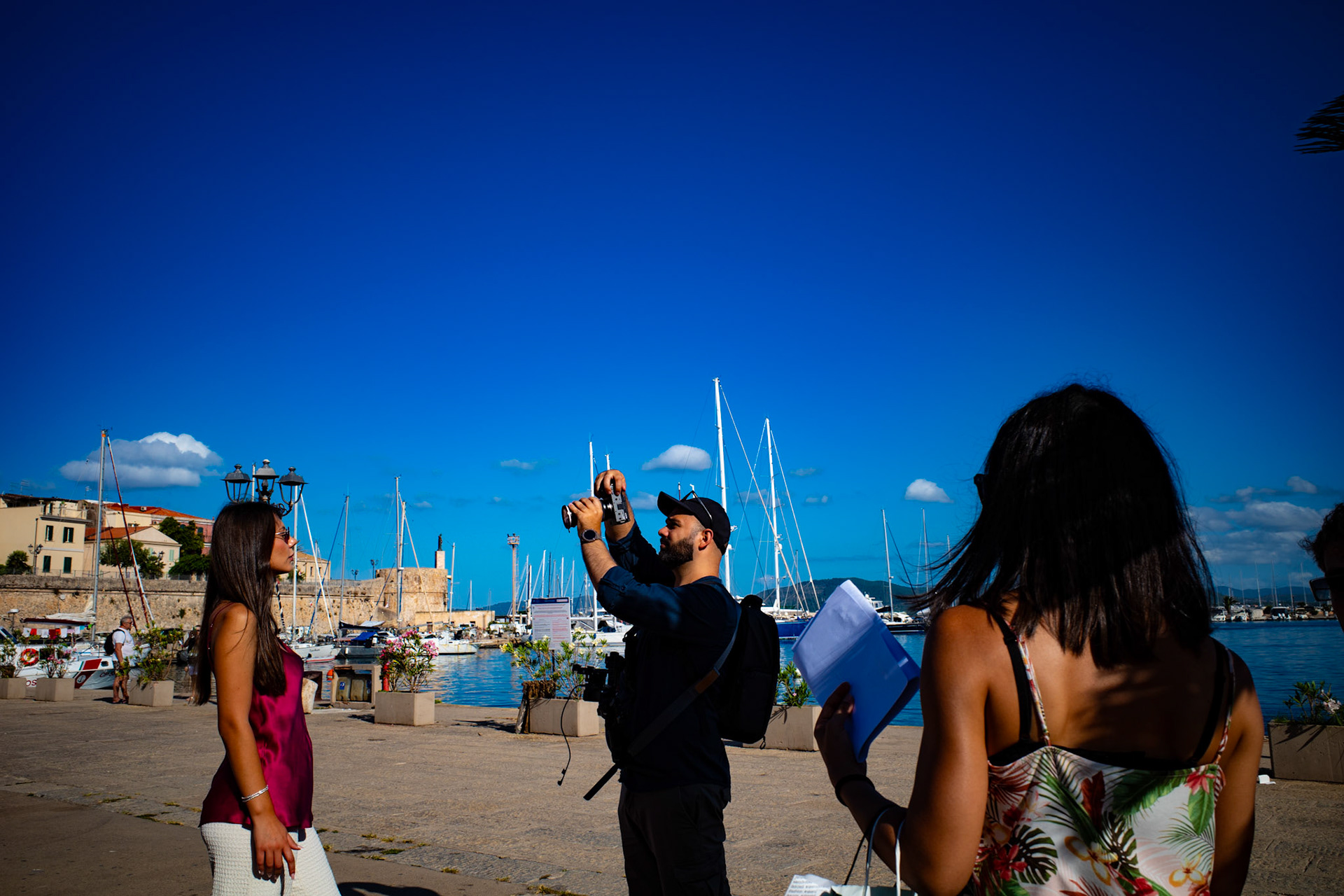 Between the click and the tide