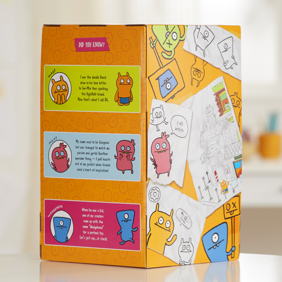 Comic Con Exclusive Inside