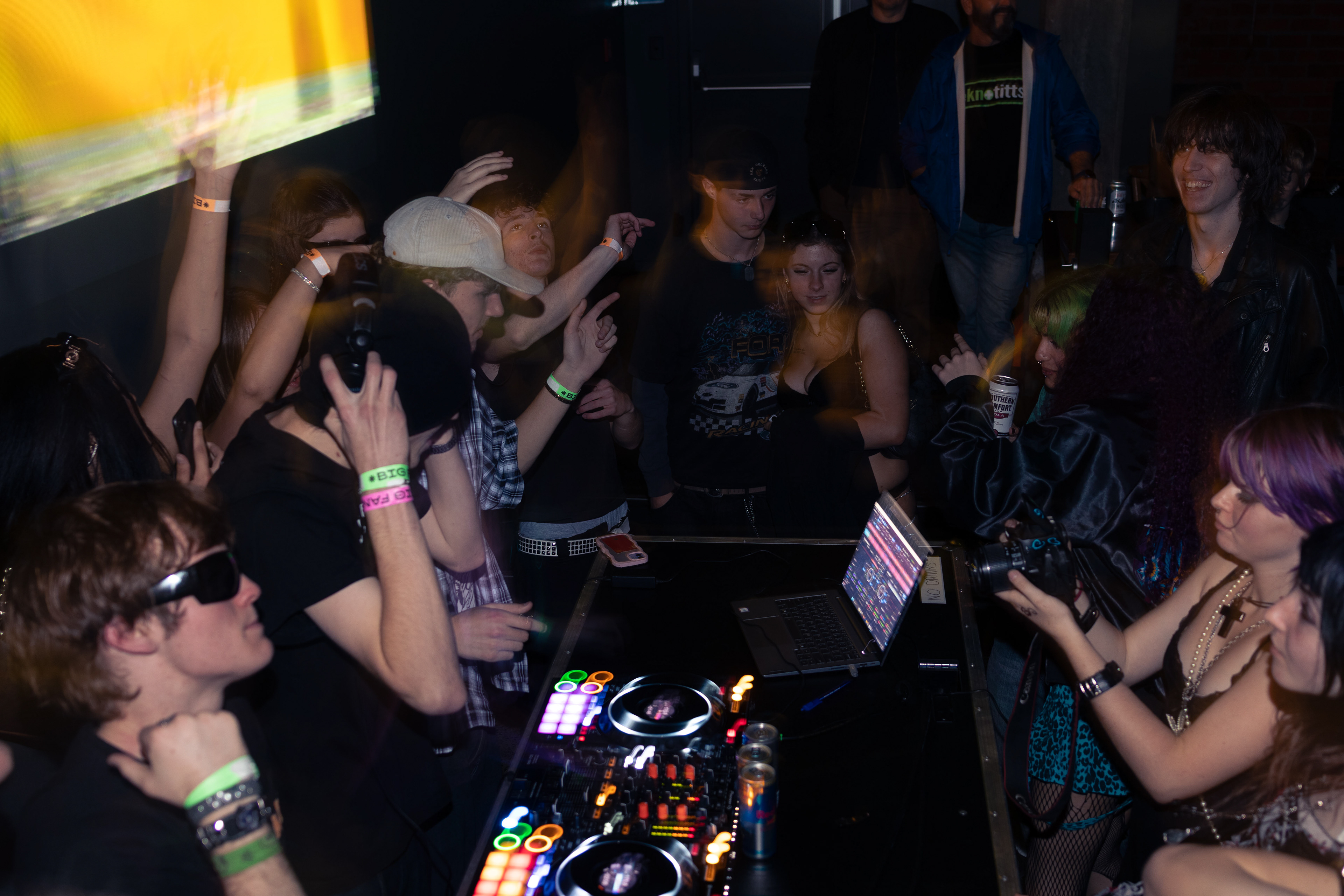 DJ mon and THINK EYE