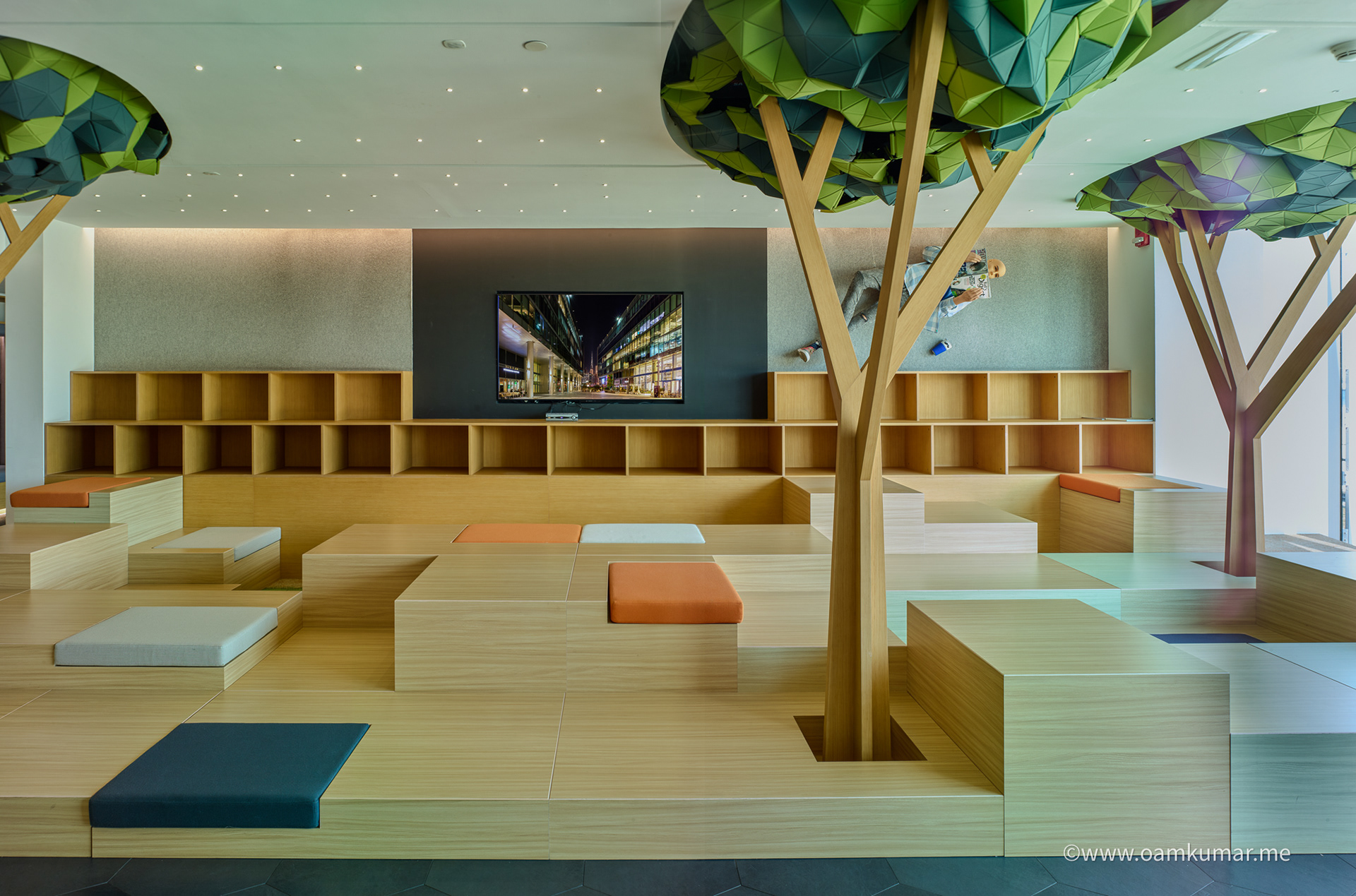 Dubai Design District (D3) interior of Building No.3 co working space captured by architectural photographer Oamkumar – modern interior design and natural light and artificial lighting mixed.