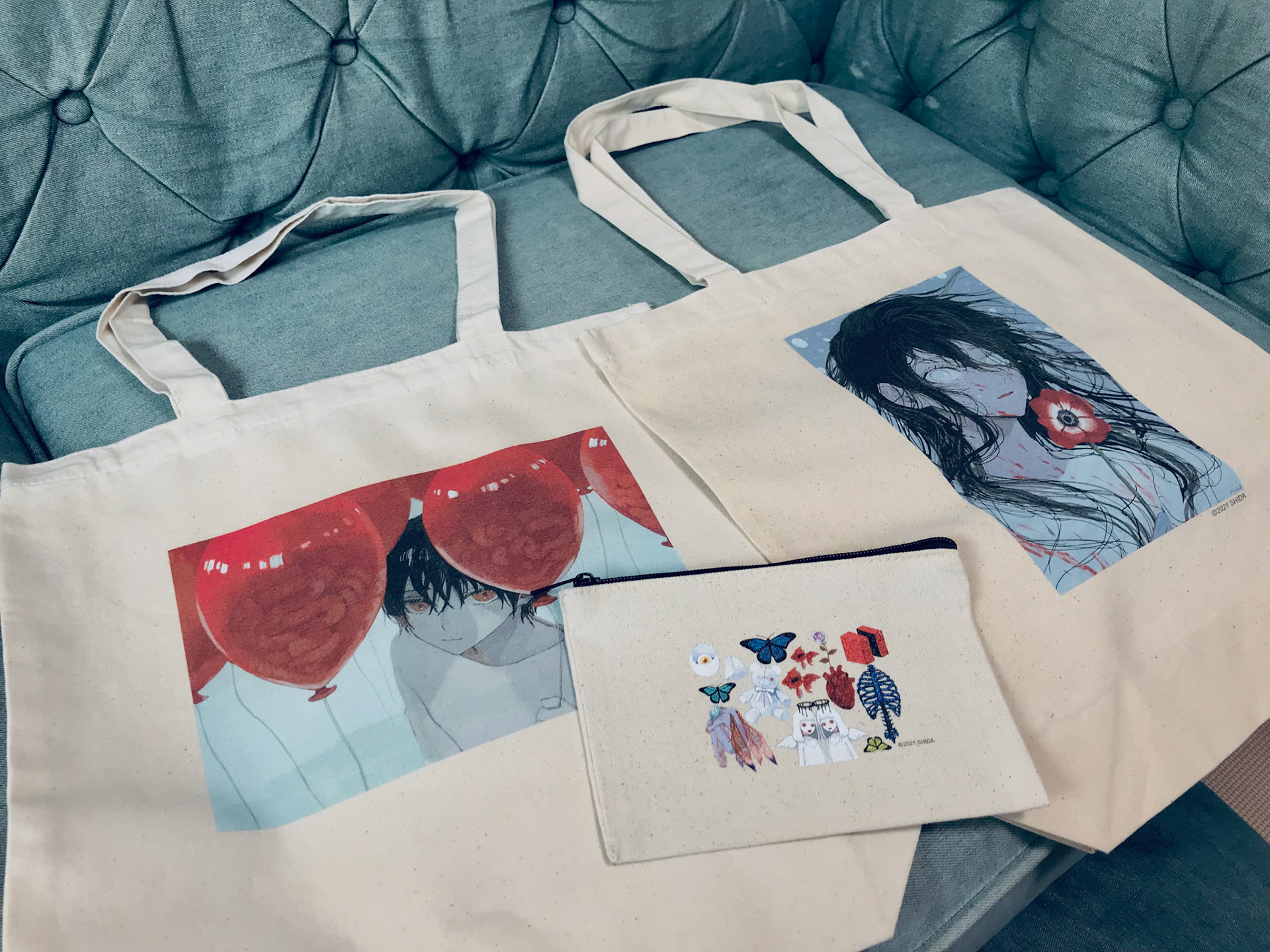 ヴィレッジヴァンガード グッズ販売