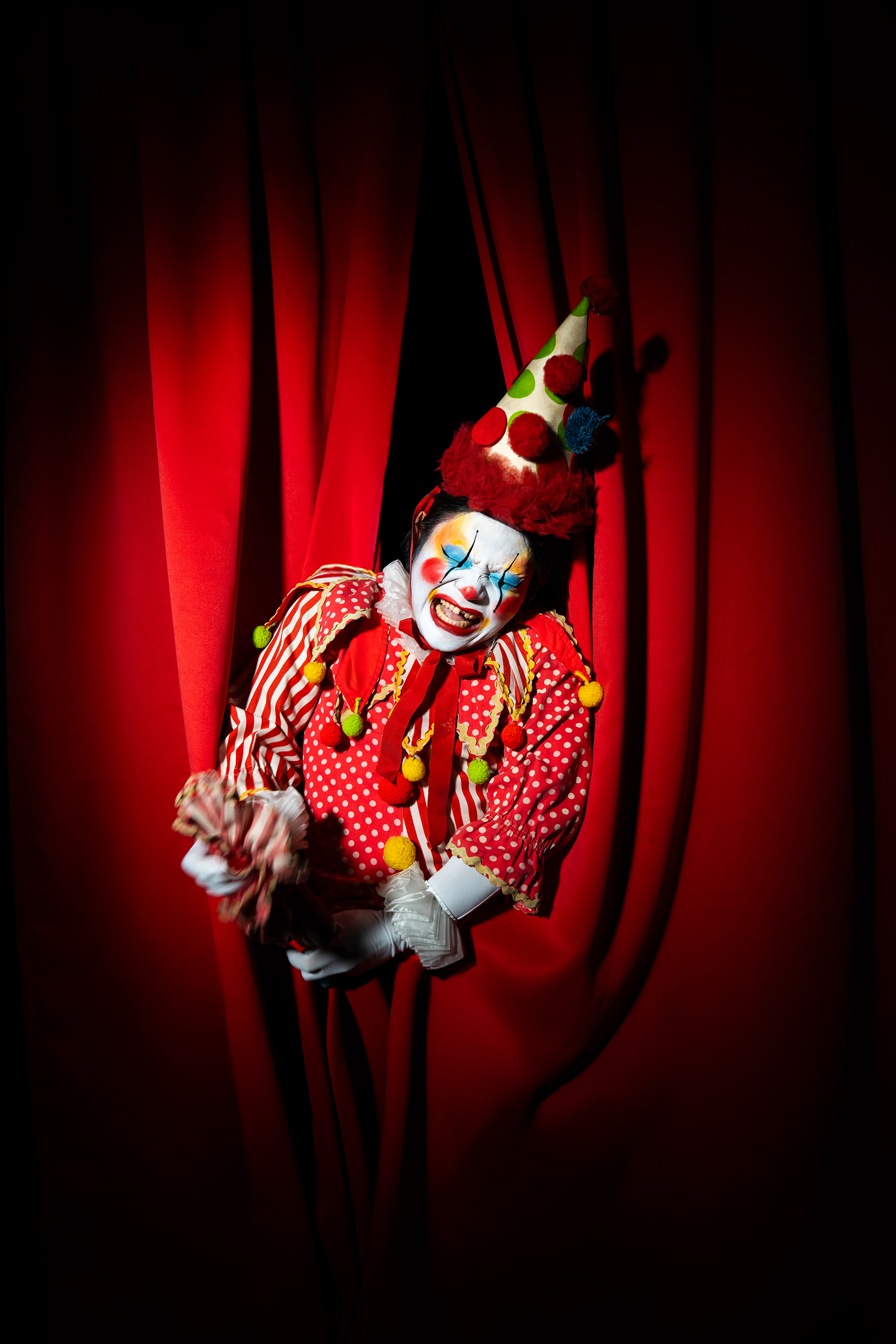 Glass Theater "The Clown"