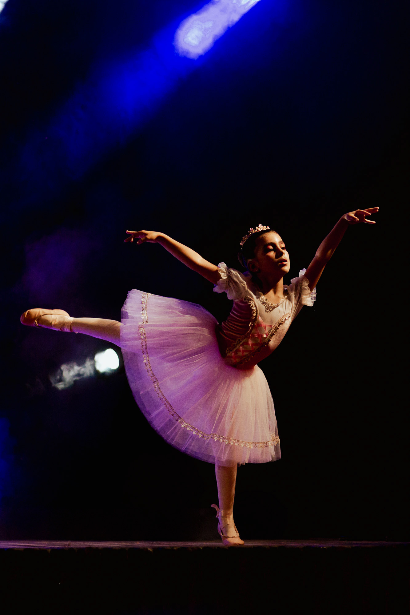 Bailarinos em performance de ballet ao vivo, fotografia de dança e espetáculo em Grande Porto, Gondomar por Lara Peixoto.