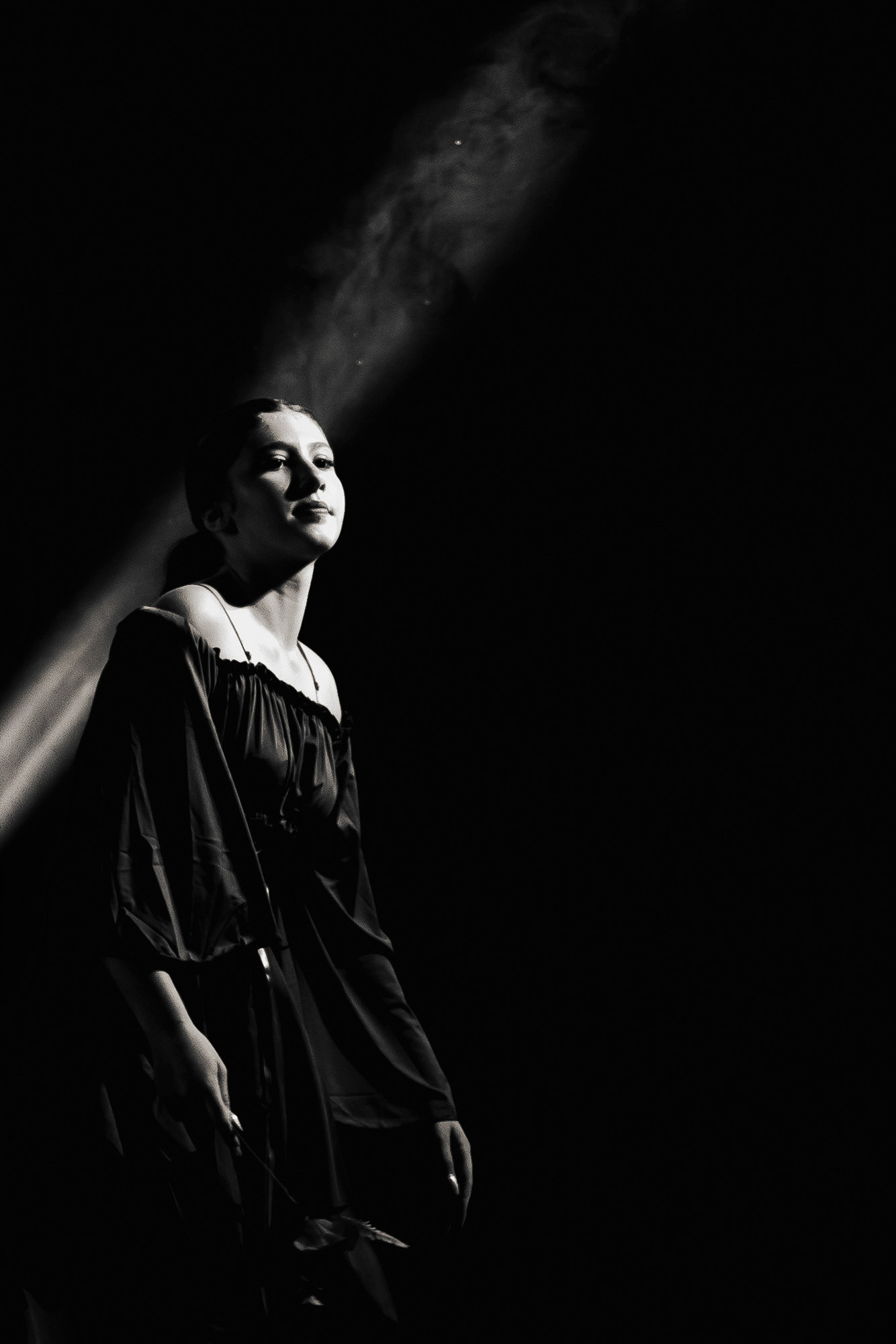 Bailarinos em performance ao vivo, fotografia de dança e espetáculo no Porto por Lara Peixoto.