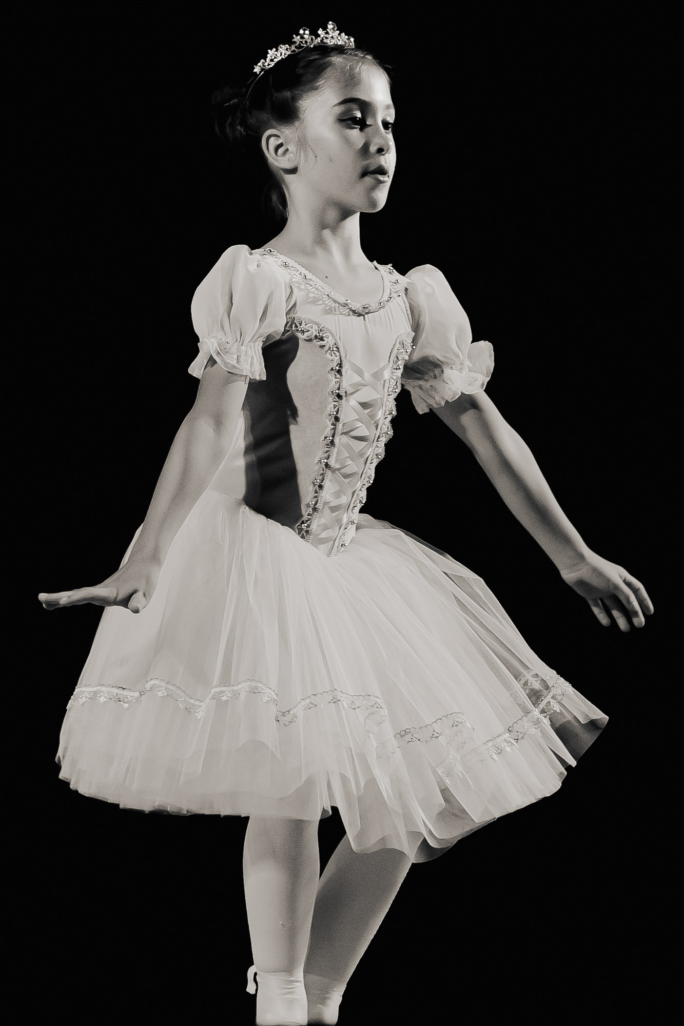 Bailarinos em performance de ballet ao vivo, fotografia de dança e espetáculo em Porto por Lara Peixoto.