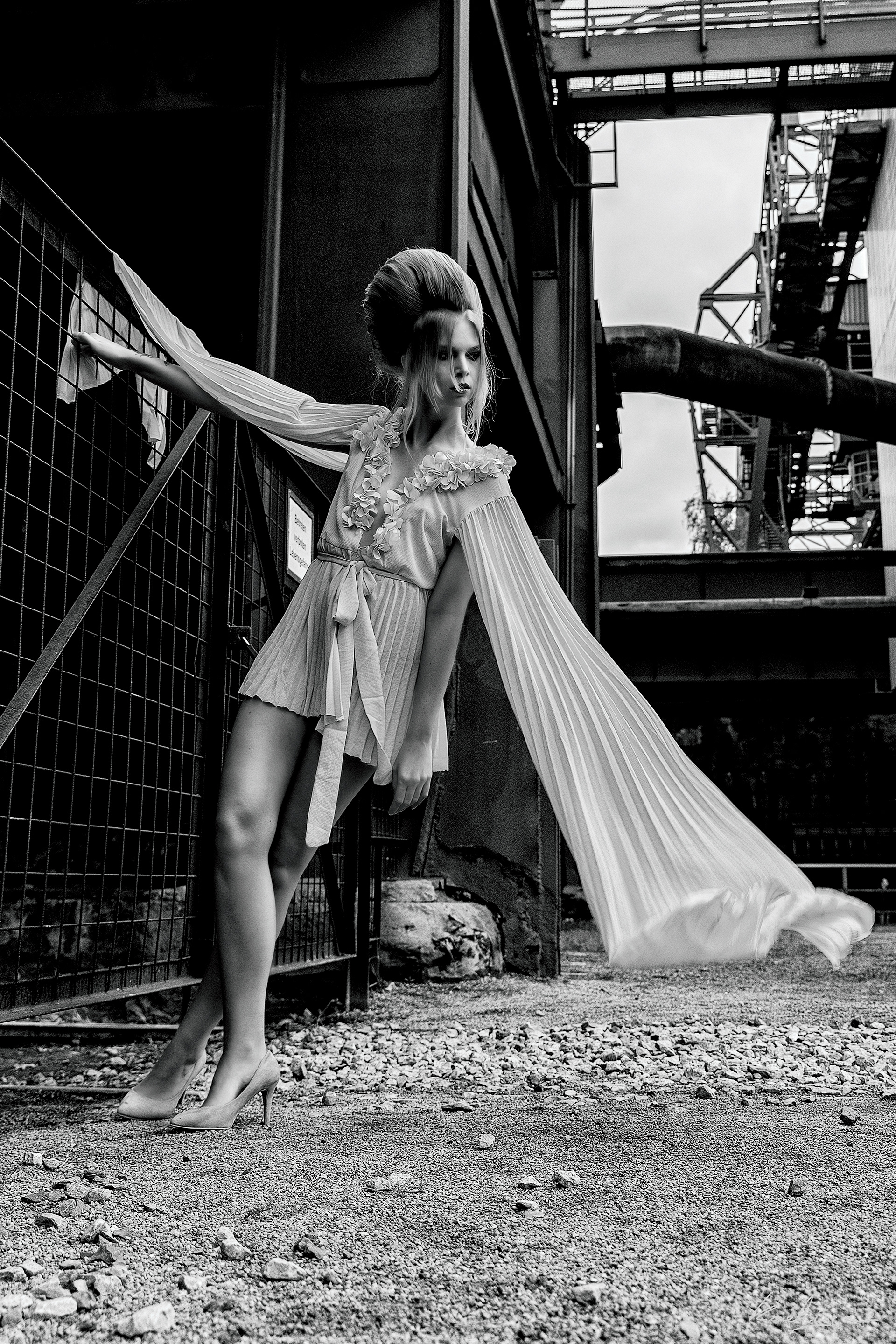 Model: Malissa Bouwens - Design: Monique Desar