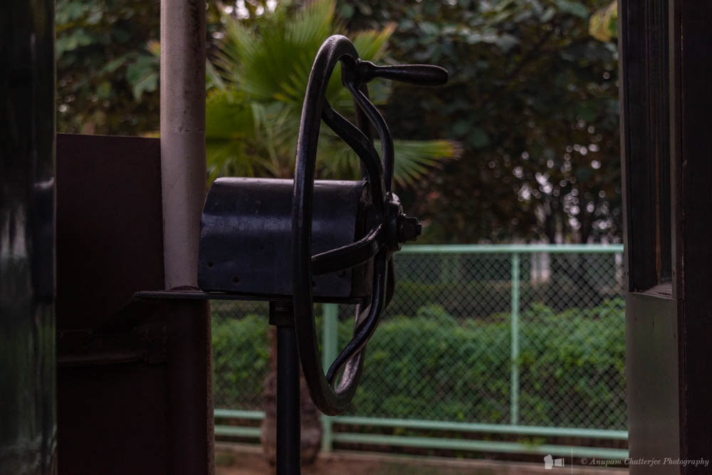 Controls of the Tram