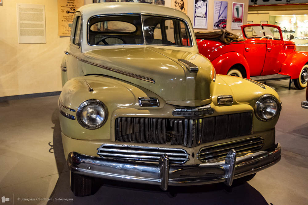 Ford Mercury 8 Sedan