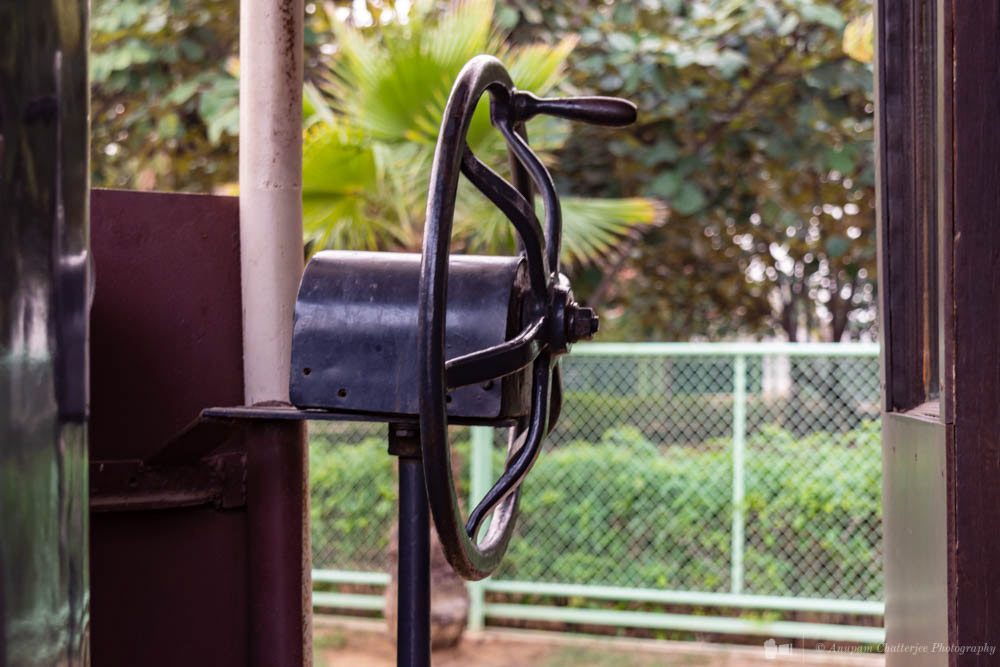 Controls of the Tram