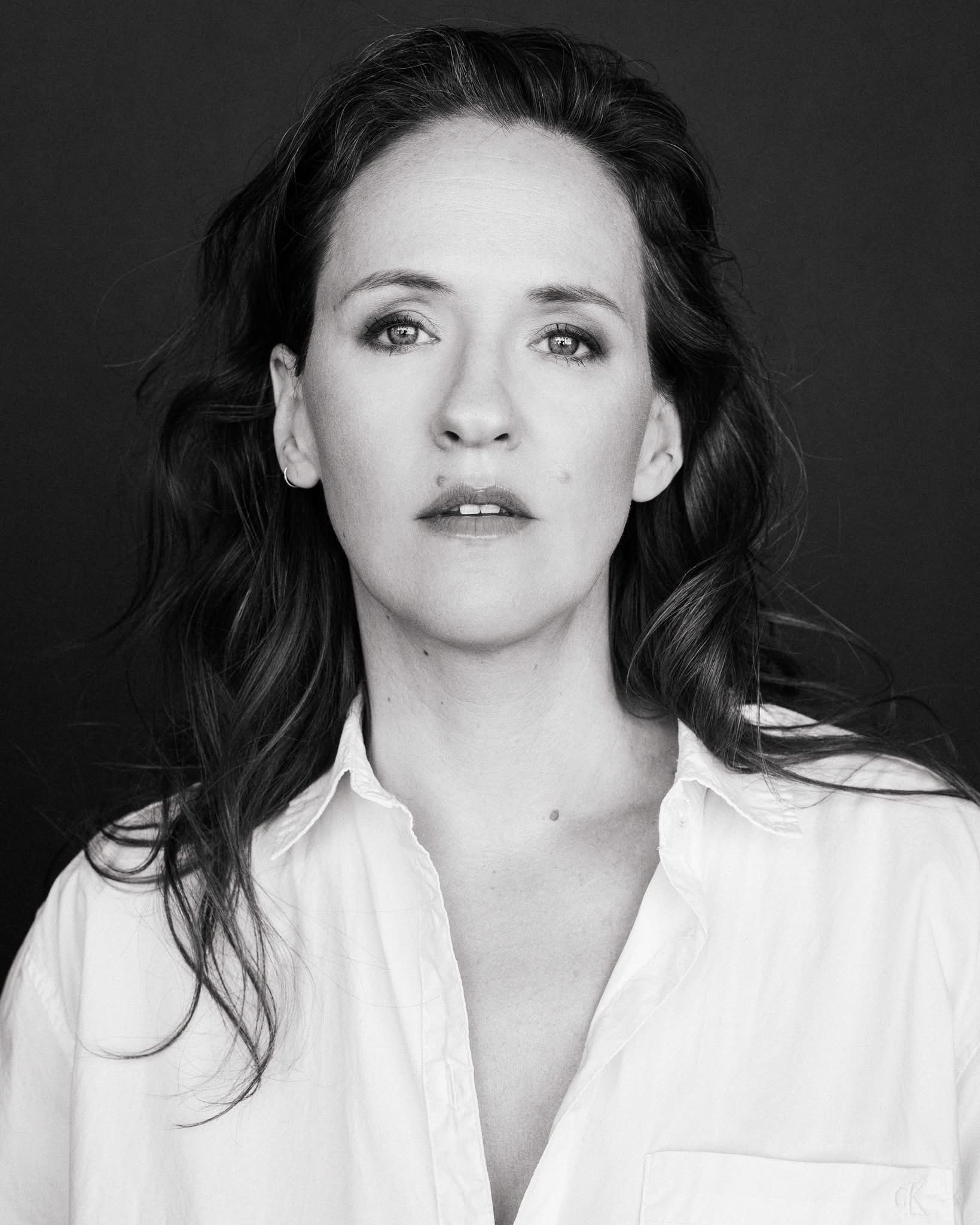 Pascale Therien - LaLuz Portrait