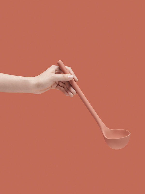 isy studio Kitchen Utensil Set