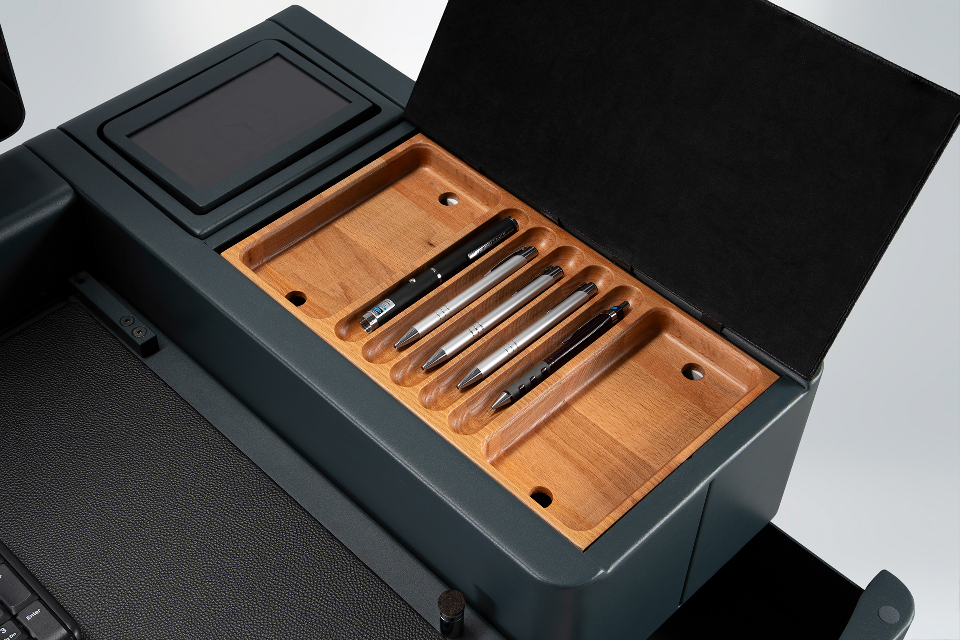 Teknolojik Aletler  Fotoğraf Çekimi  @cuneytozyurtstudio