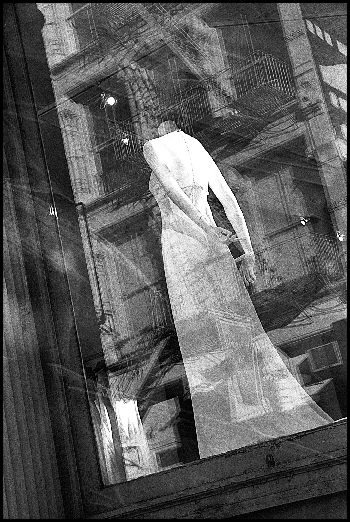 New York is a White Dress