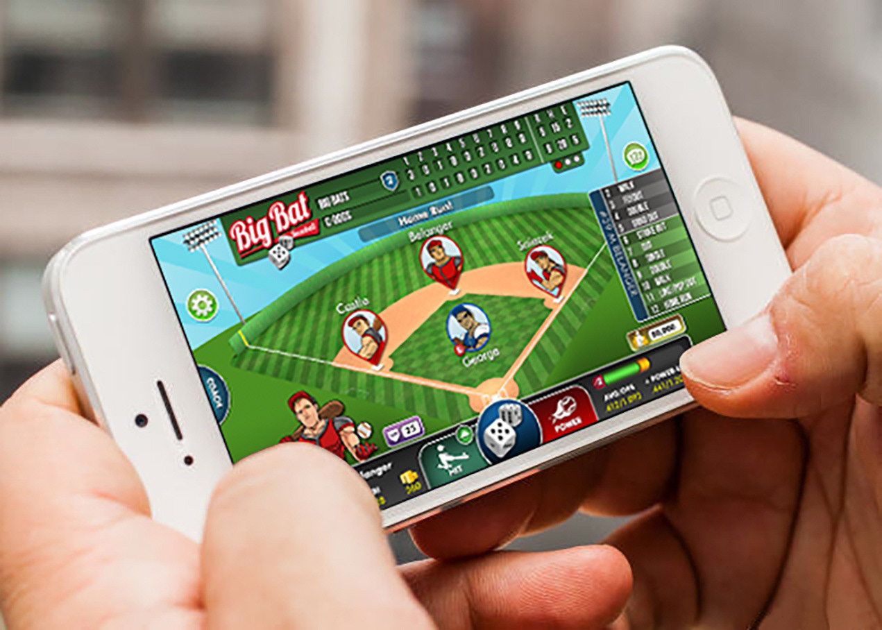 Big Bat Baseball on mobile device mock-up