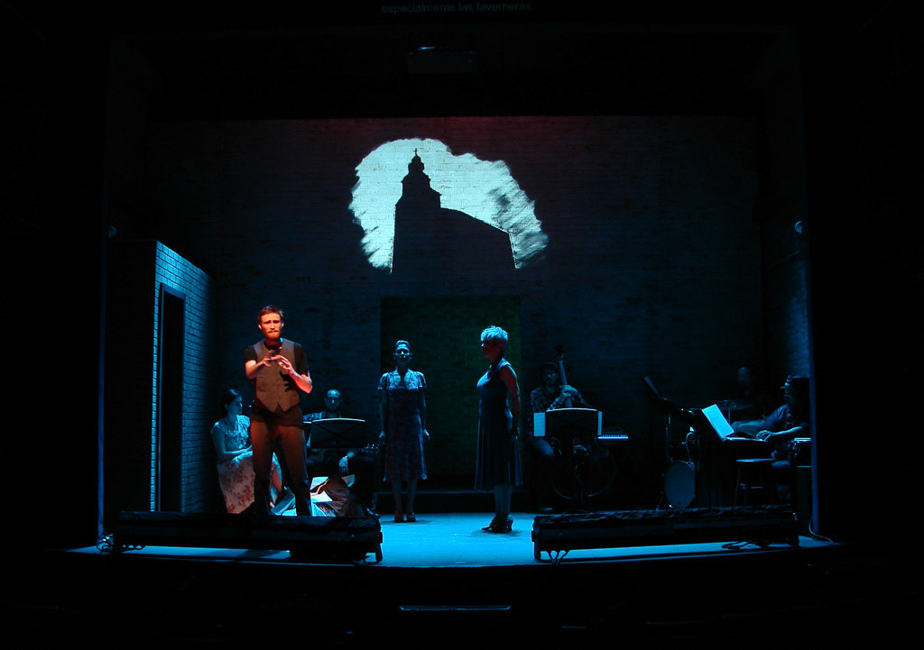 'Betsy!' / Set and Projections for Pregones / Puerto Rican Travelling Theatre - Lucrecia Briceño Lighting Design, Harry Nadal Costume Design