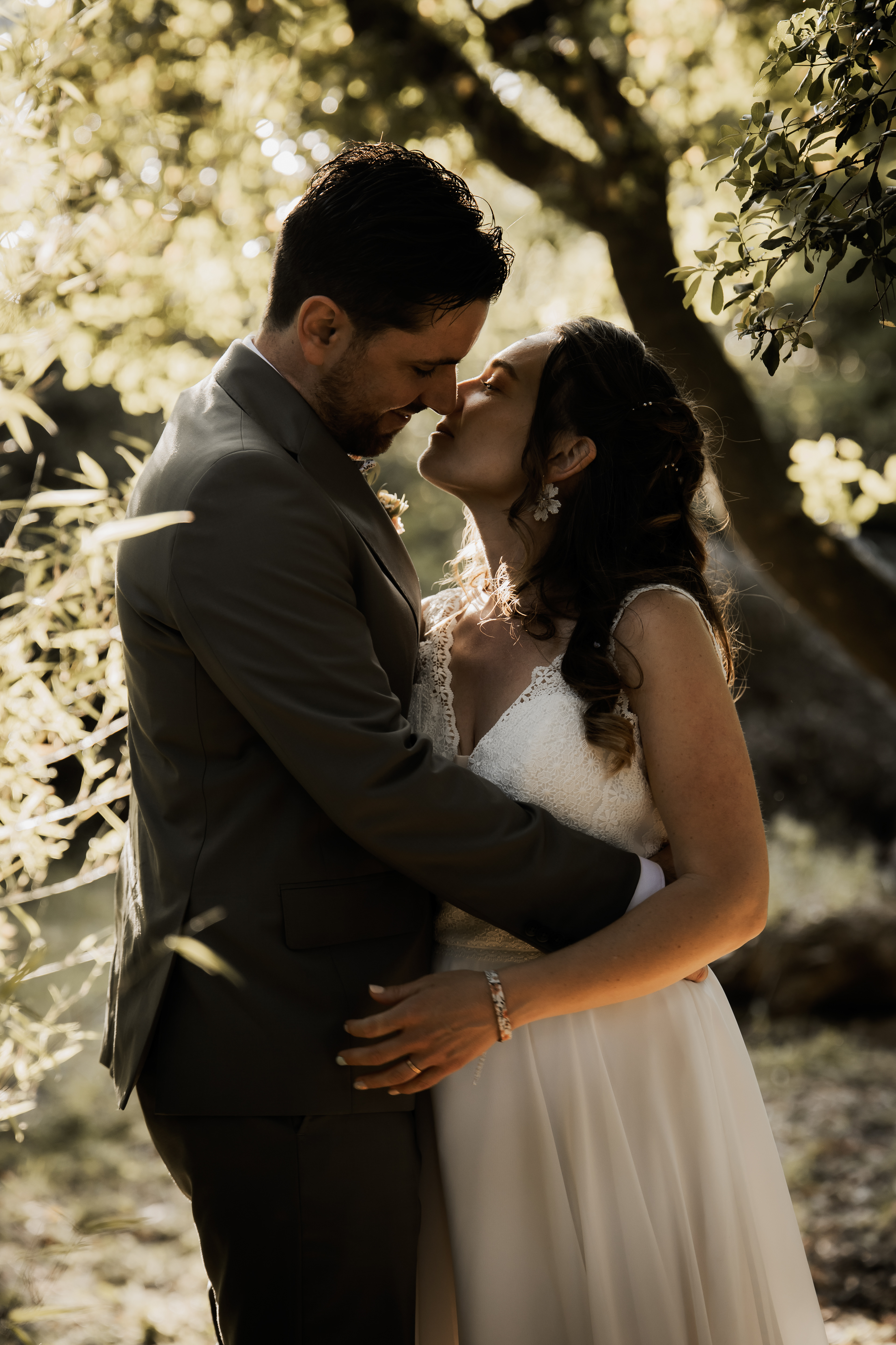 couple mariage domaine du golf fabregues romantique