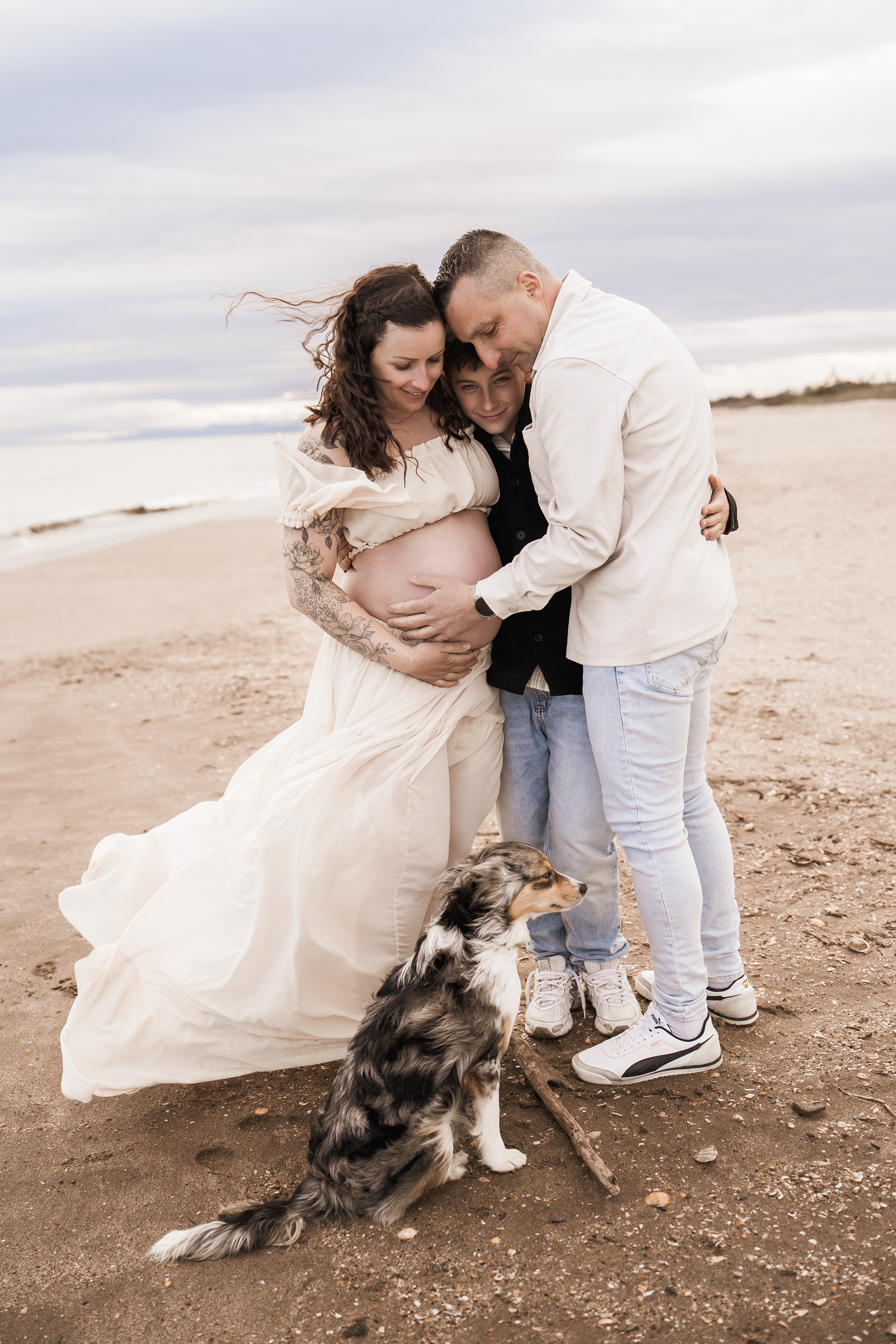 séance grossesse lifestyle en famille à Sérignan