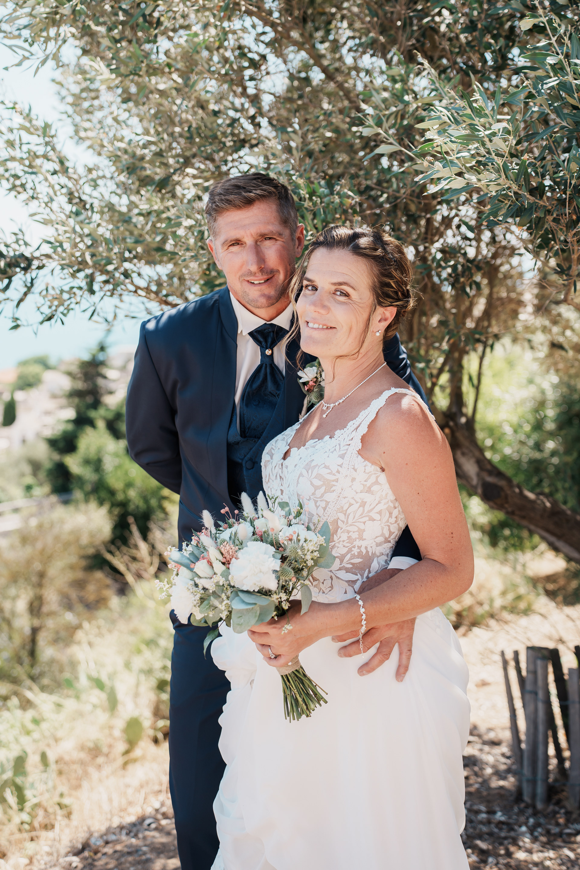 photo de couple sur les hauteurs de Sète, lumière naturelle