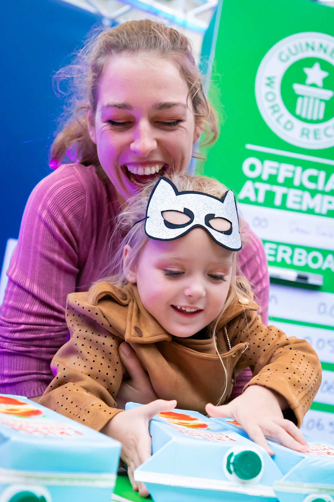 Guinness World Records Live in winkelcentrum Kronenburg te Arnhem.
