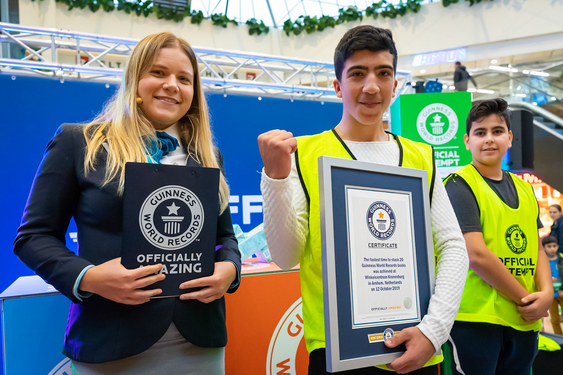 Guinness World Records Live in winkelcentrum Kronenburg te Arnhem.