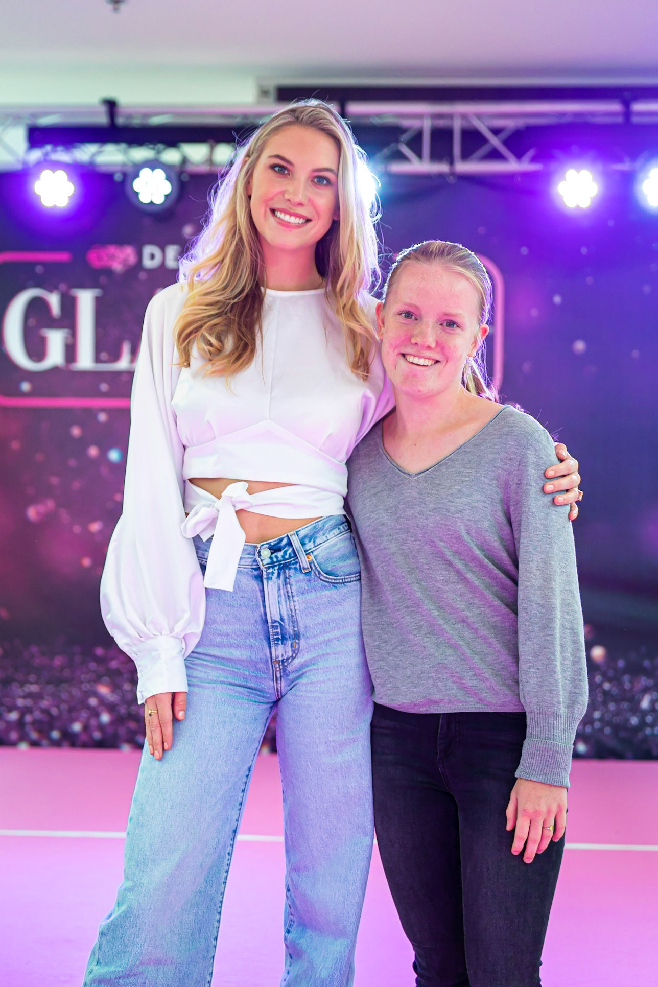 Glamour Day in winkelcentrum De Koperwiek te Capelle aan den IJssel.