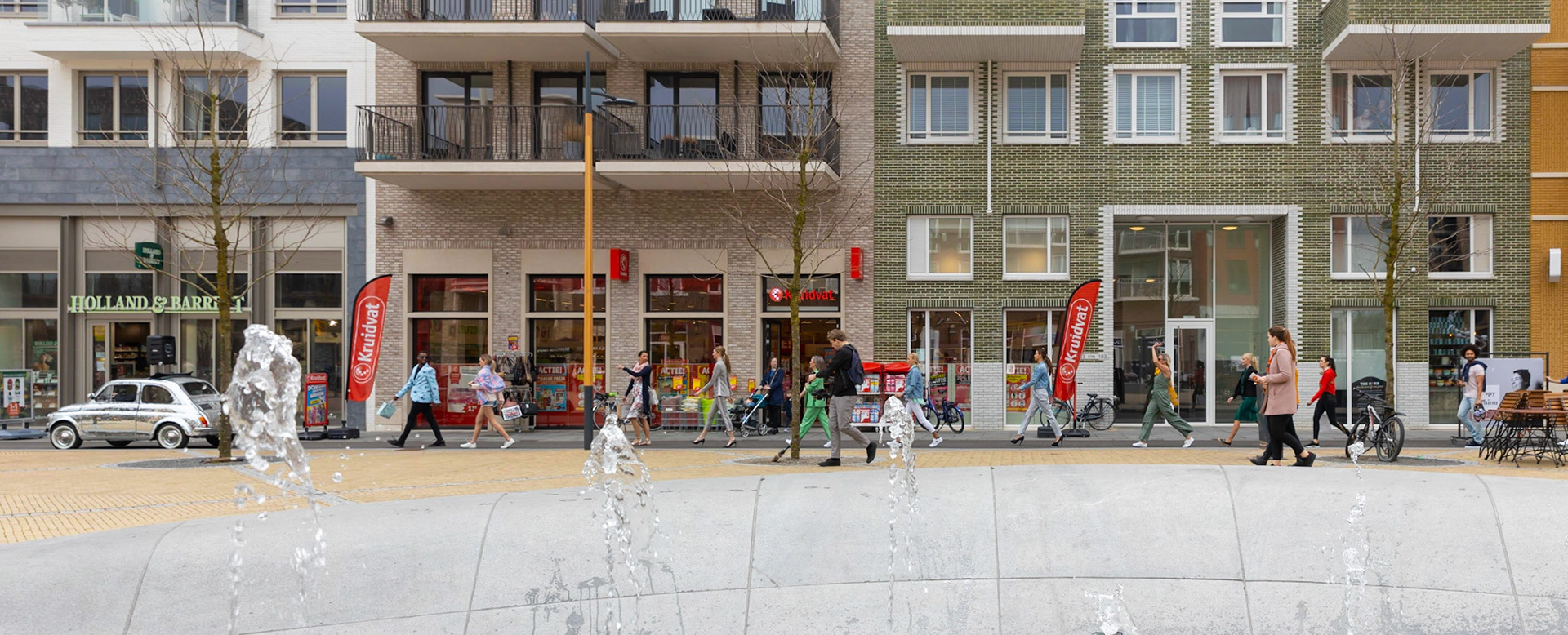 Happy Fashion in Leidsche Rijn Centrum te Utrecht.