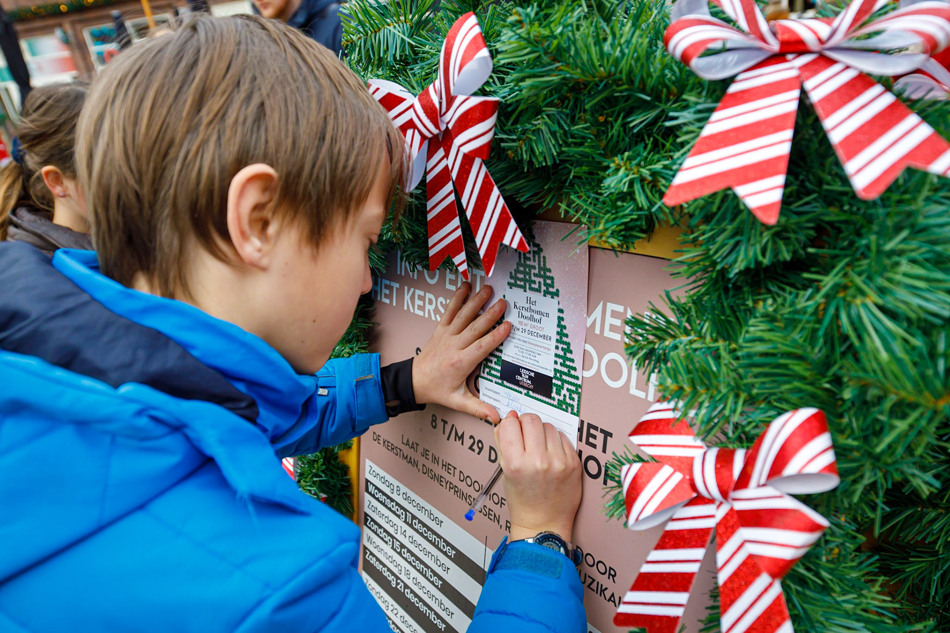 Het Kerstbomen Doolhof in Leidsche Rijn Centrum te Utrecht.